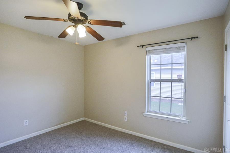 THE OAKS - Residential