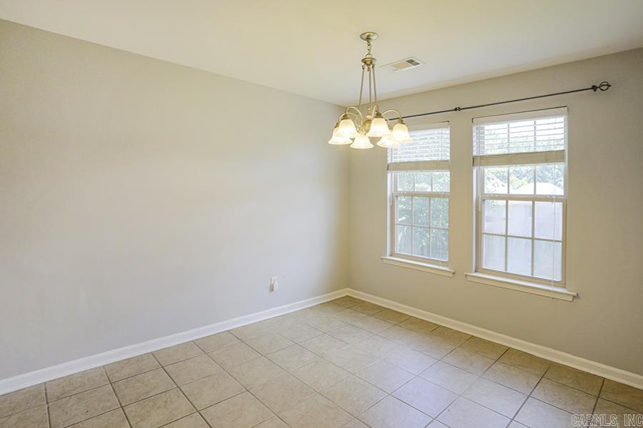 THE OAKS - Residential