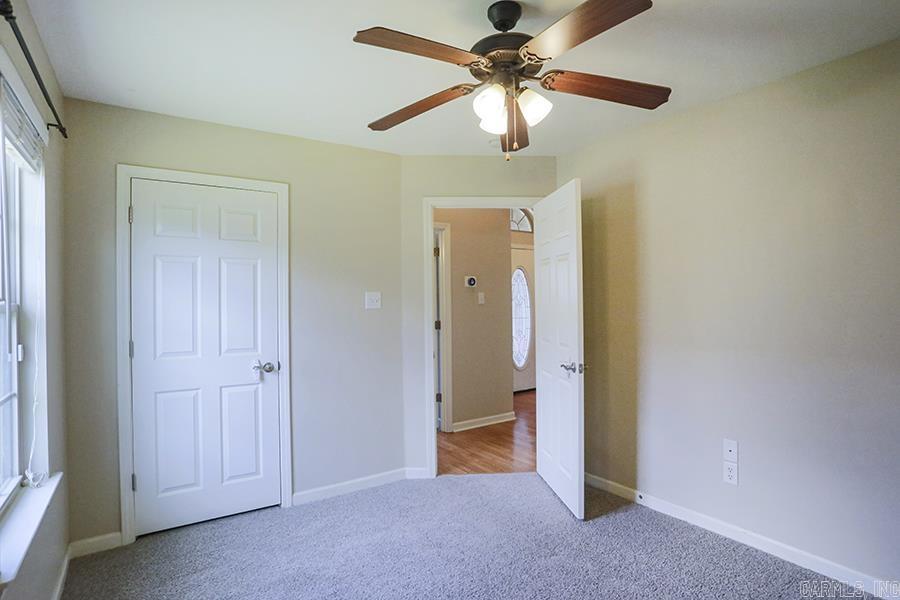 THE OAKS - Residential