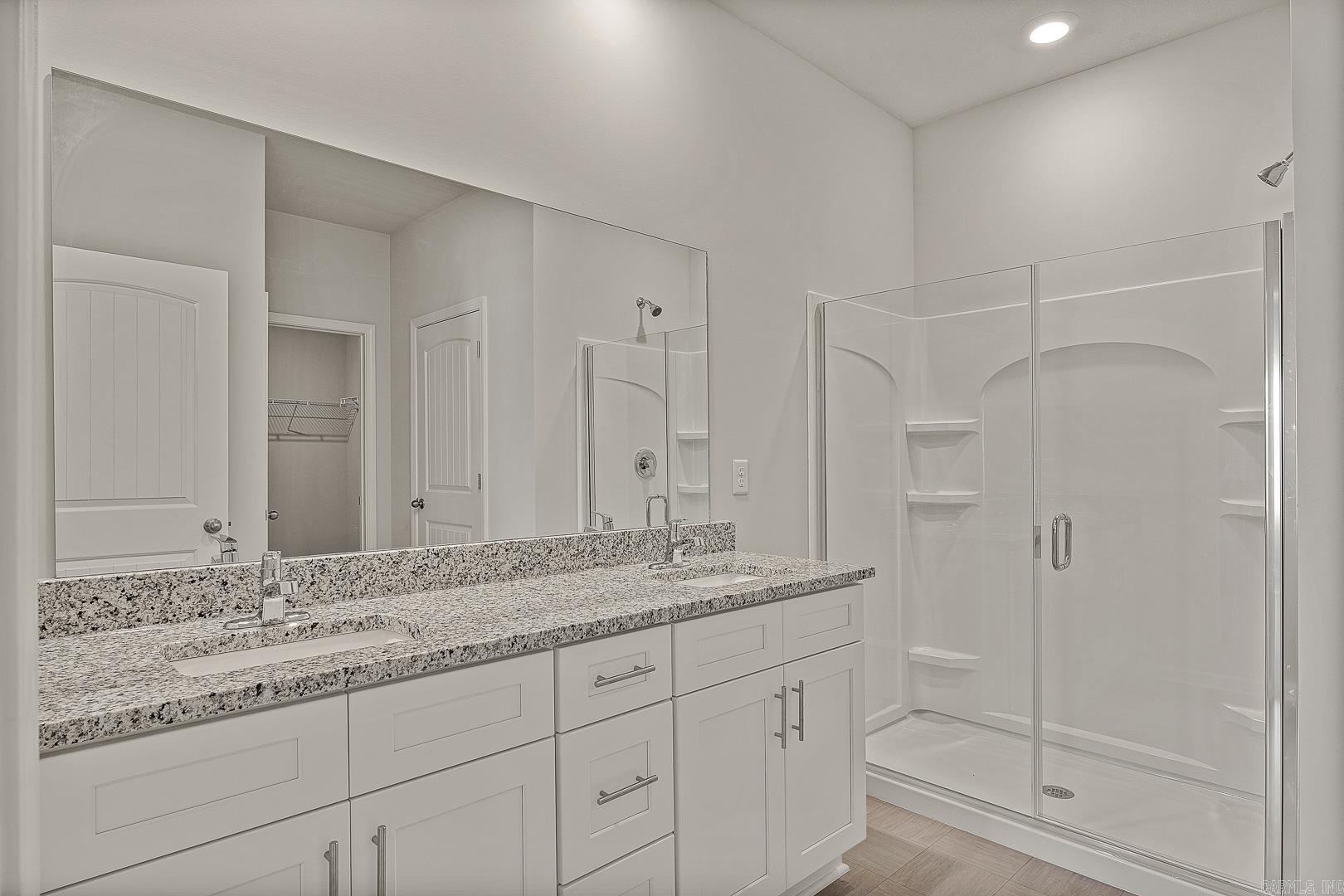 Southern Oaks - Residential