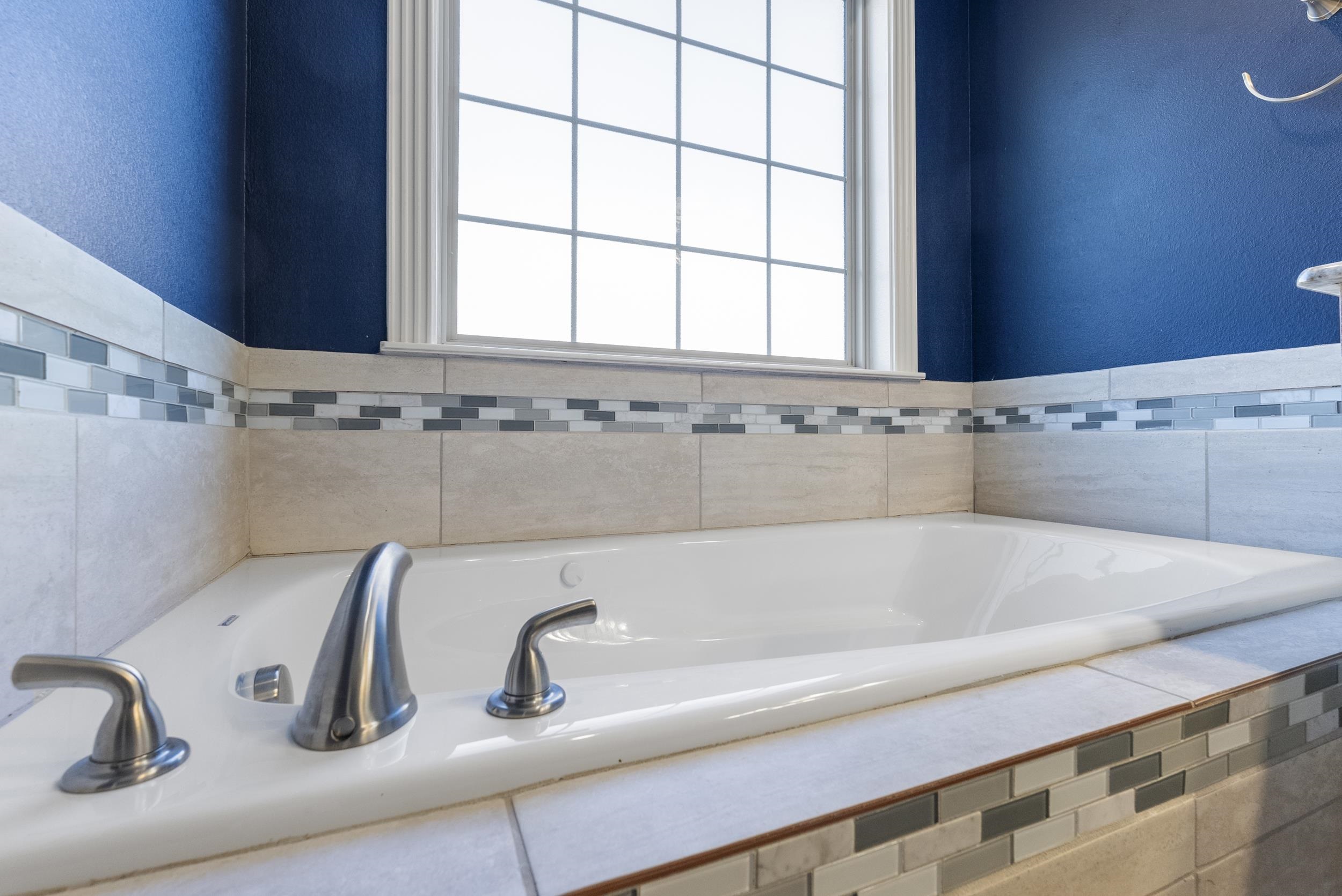 SUNSET VALLEY - Residential