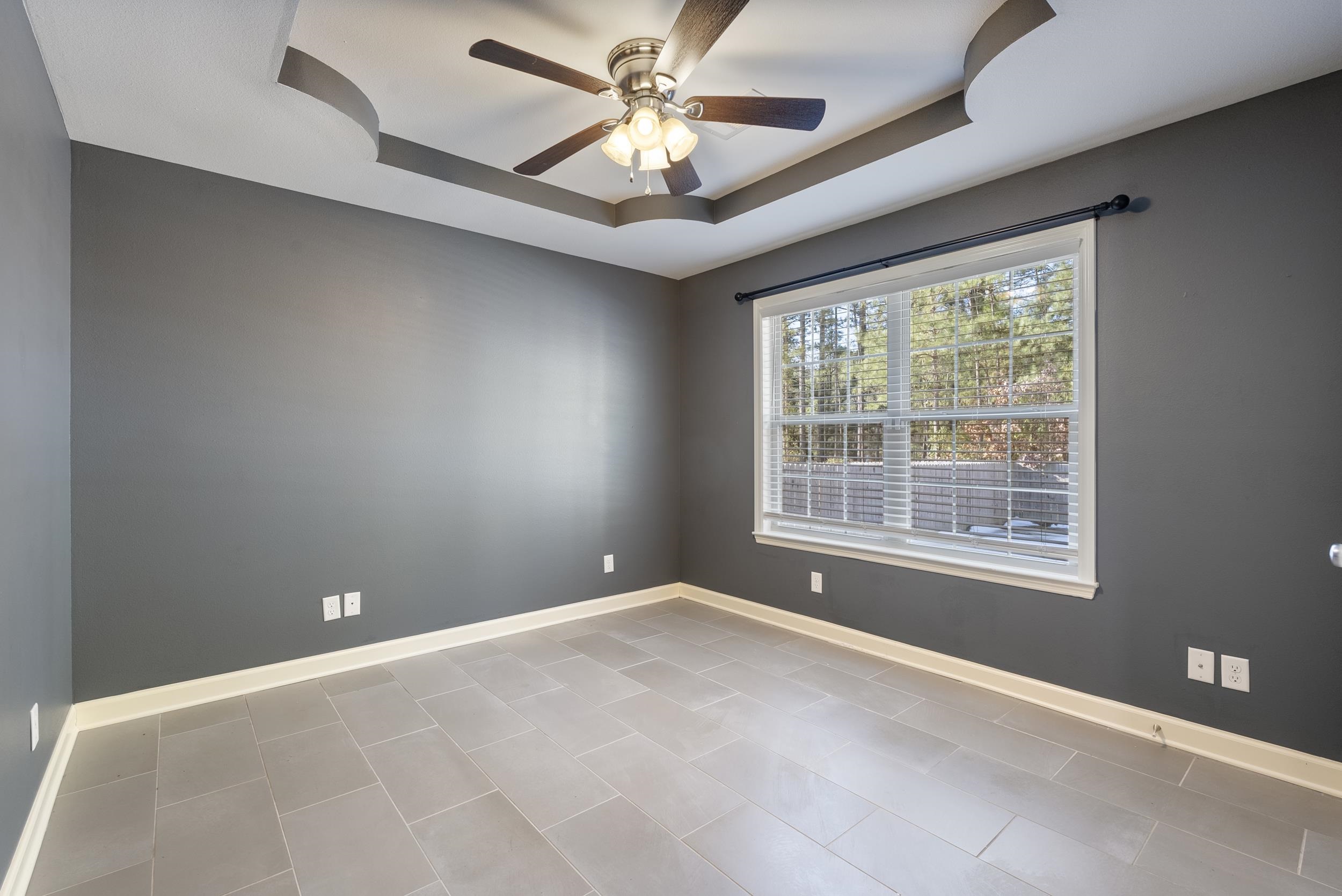 SUNSET VALLEY - Residential