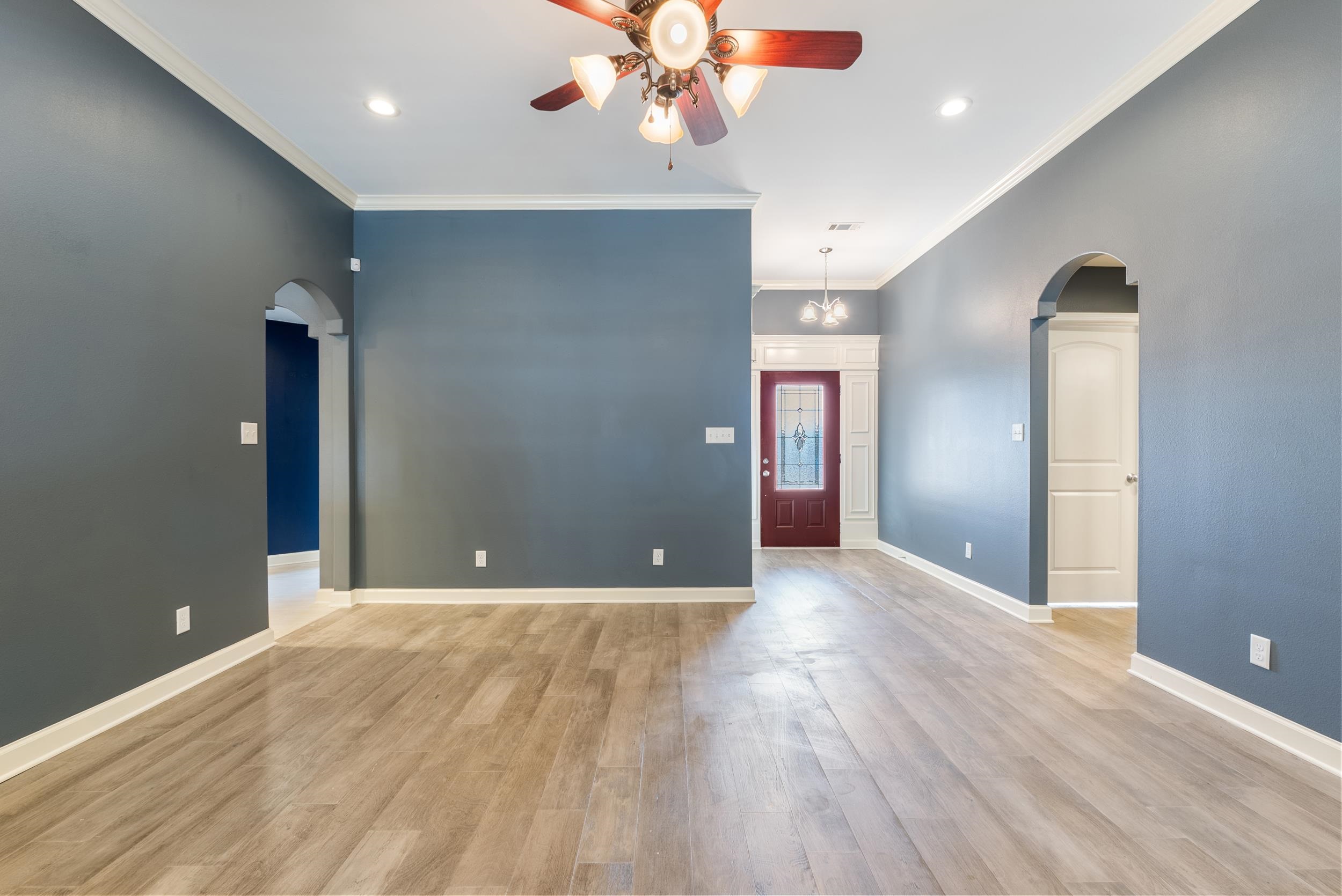 SUNSET VALLEY - Residential