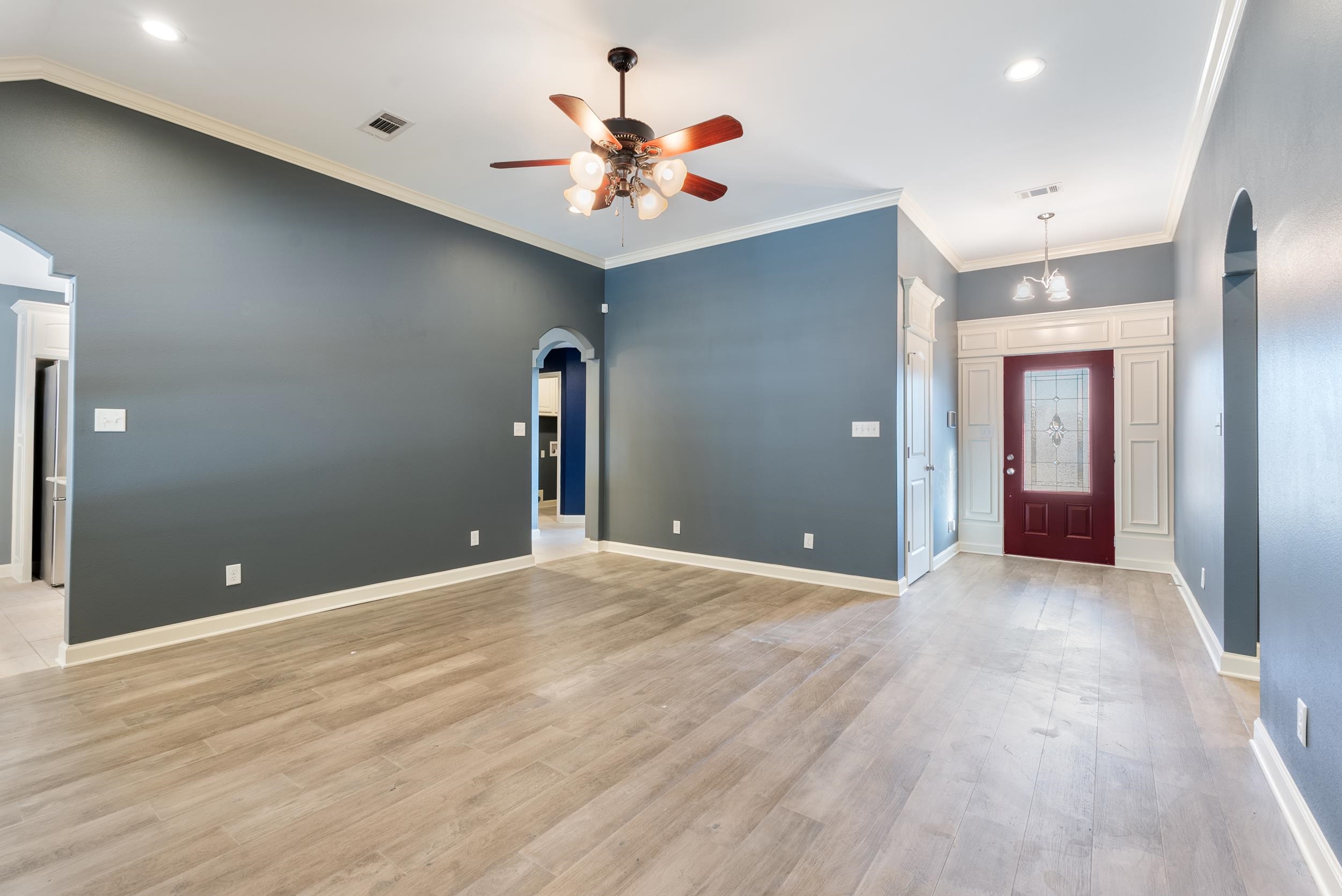 SUNSET VALLEY - Residential