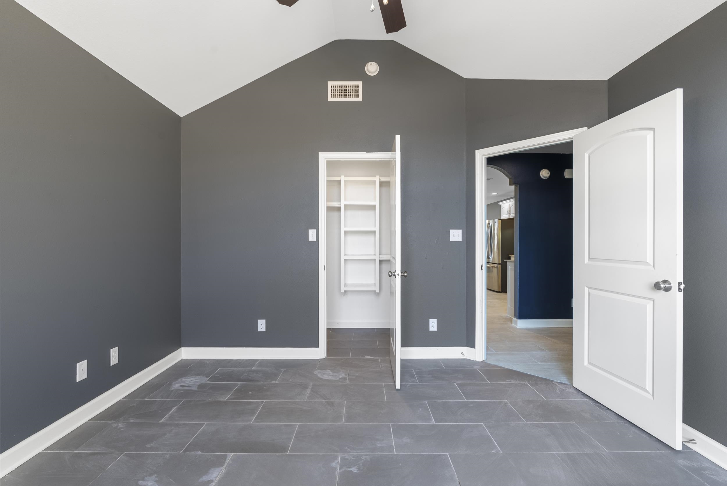 SUNSET VALLEY - Residential