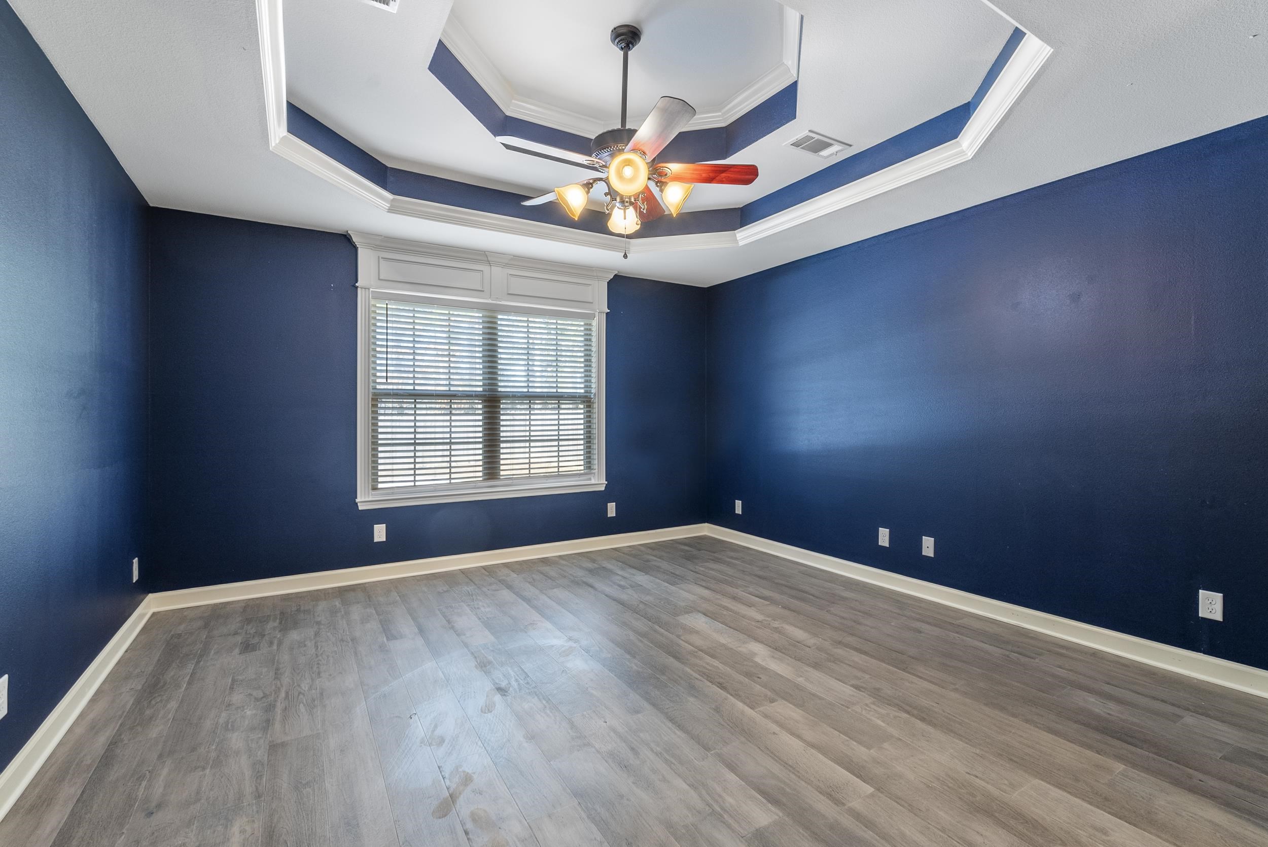 SUNSET VALLEY - Residential