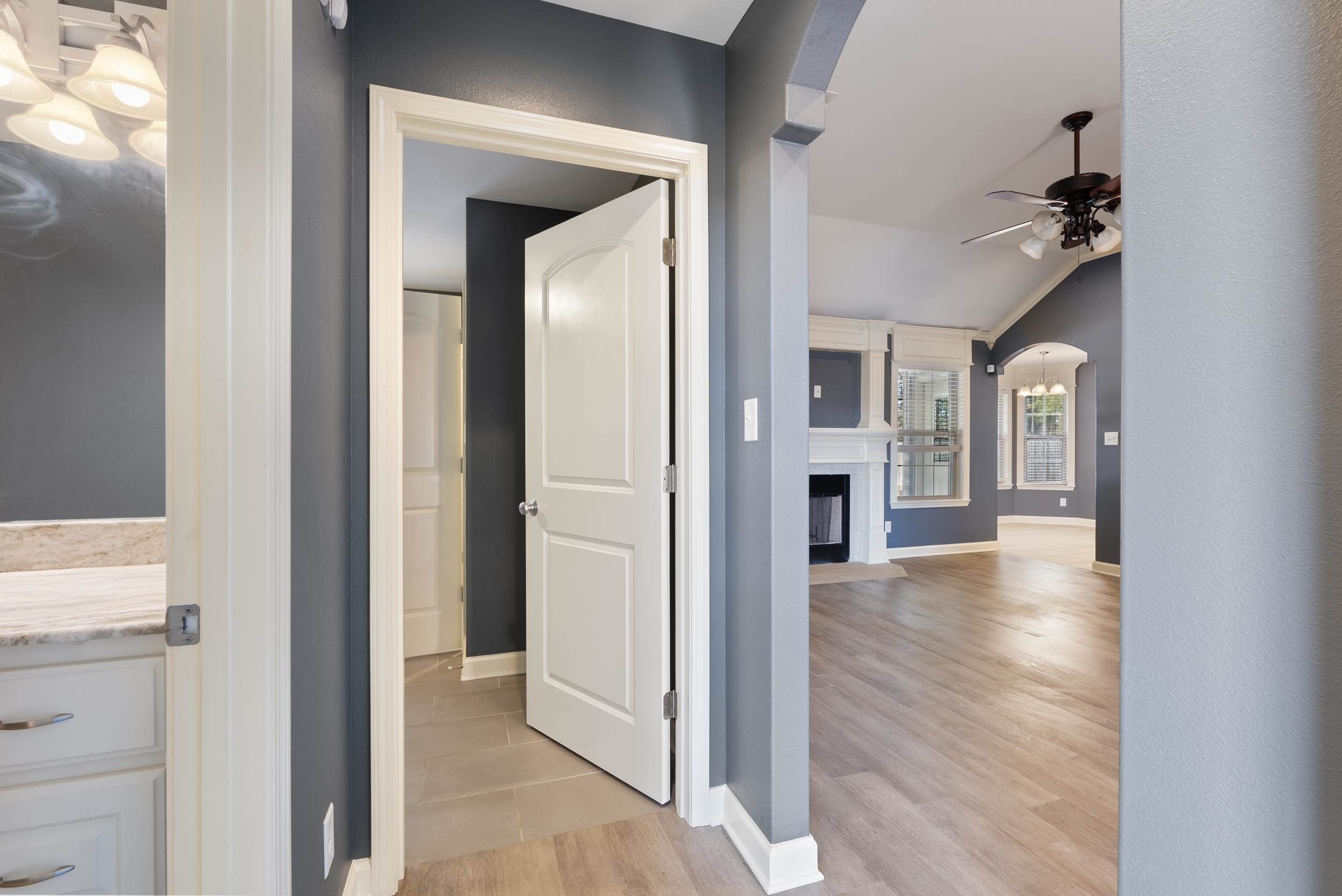 SUNSET VALLEY - Residential