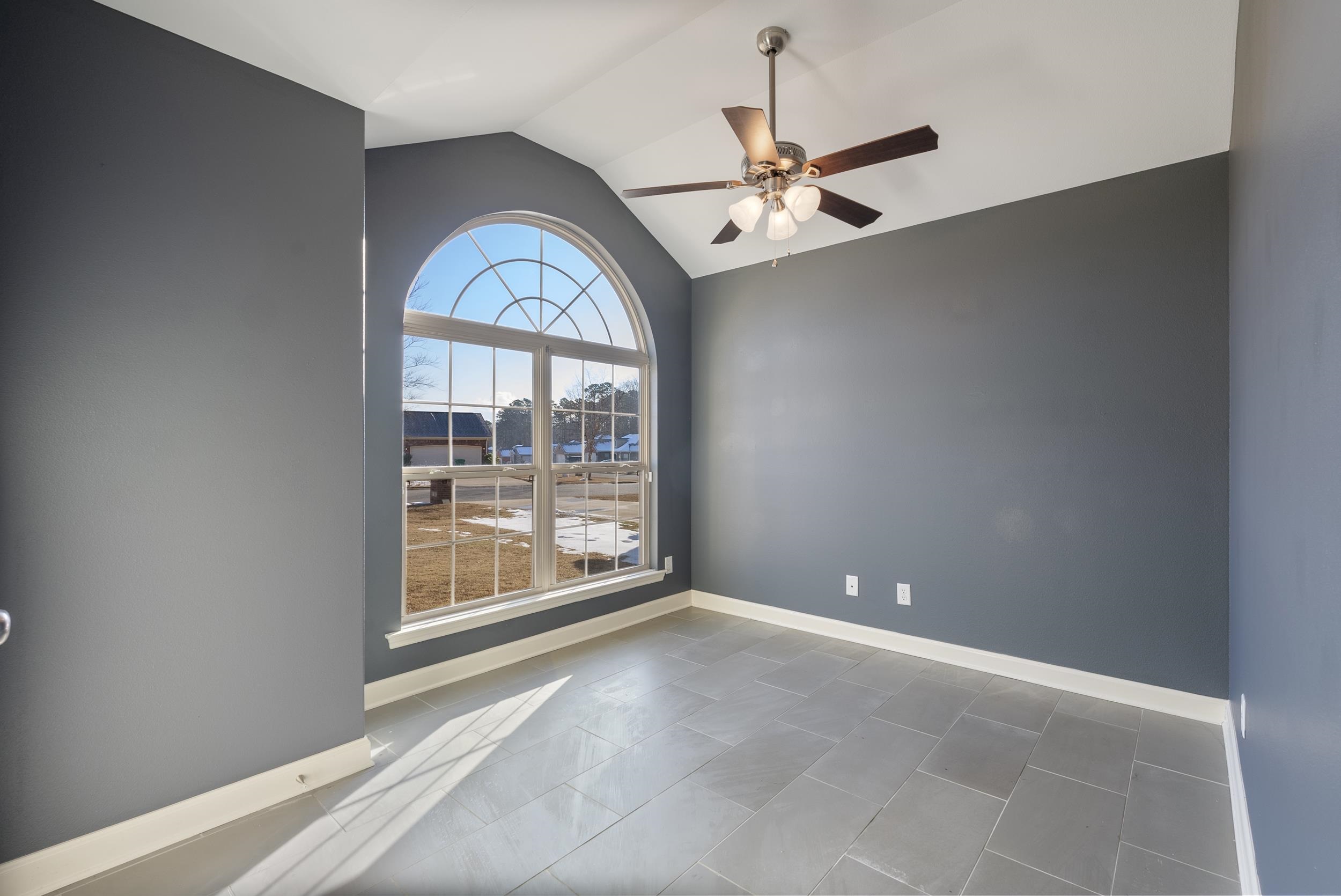 SUNSET VALLEY - Residential