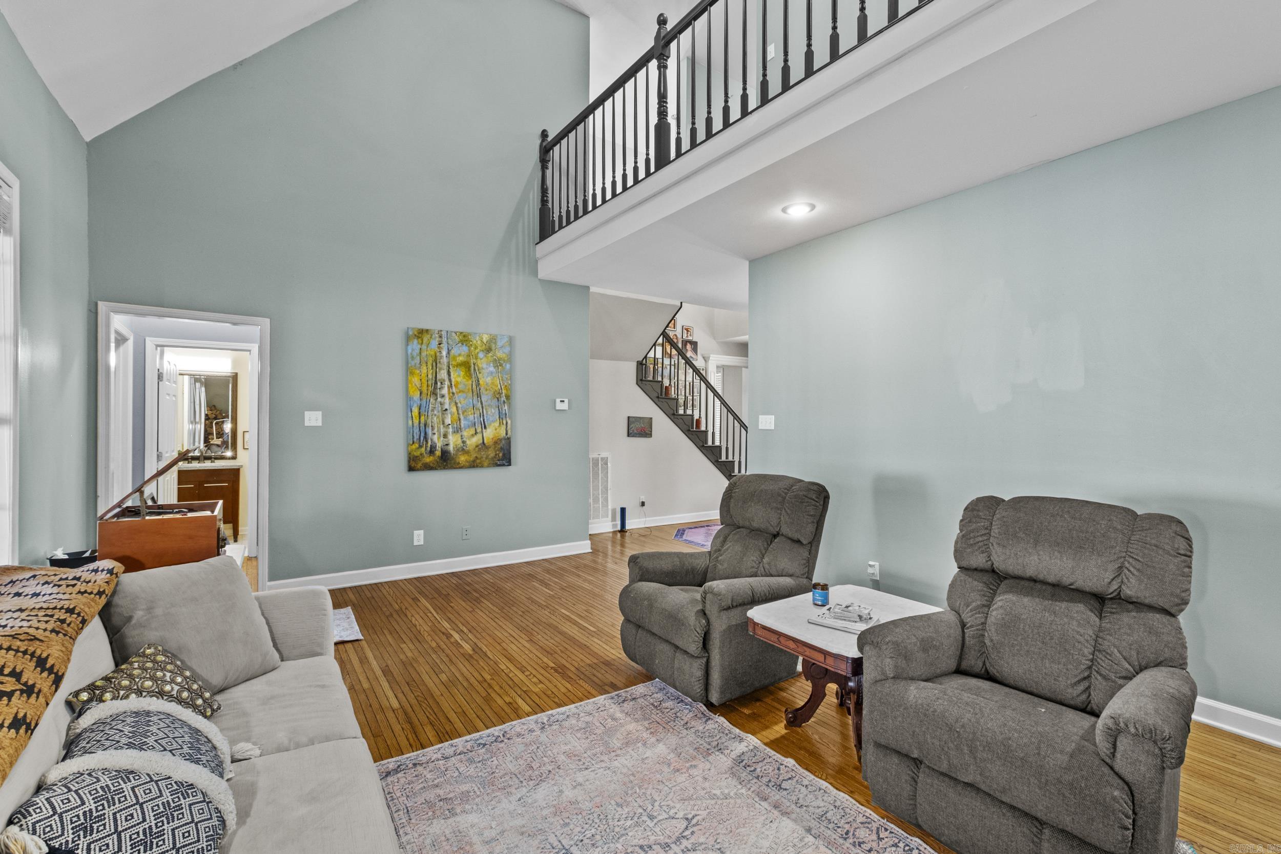 FOXWOOD J - Residential