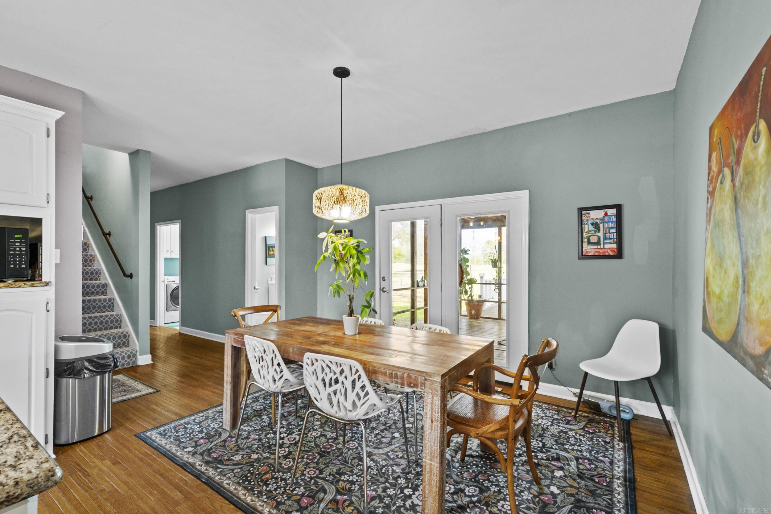 FOXWOOD J - Residential