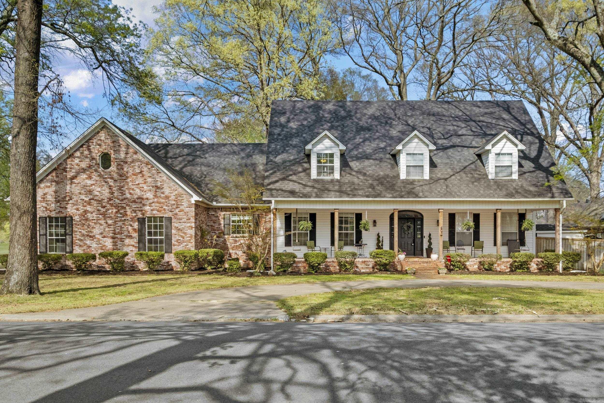 FOXWOOD J - Residential