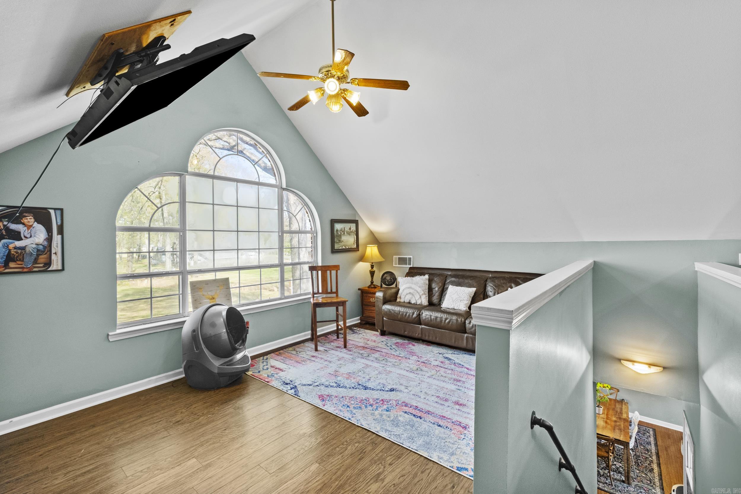 FOXWOOD J - Residential