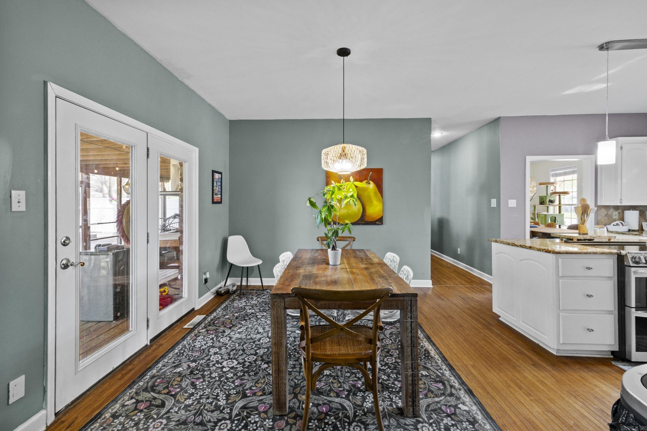 FOXWOOD J - Residential