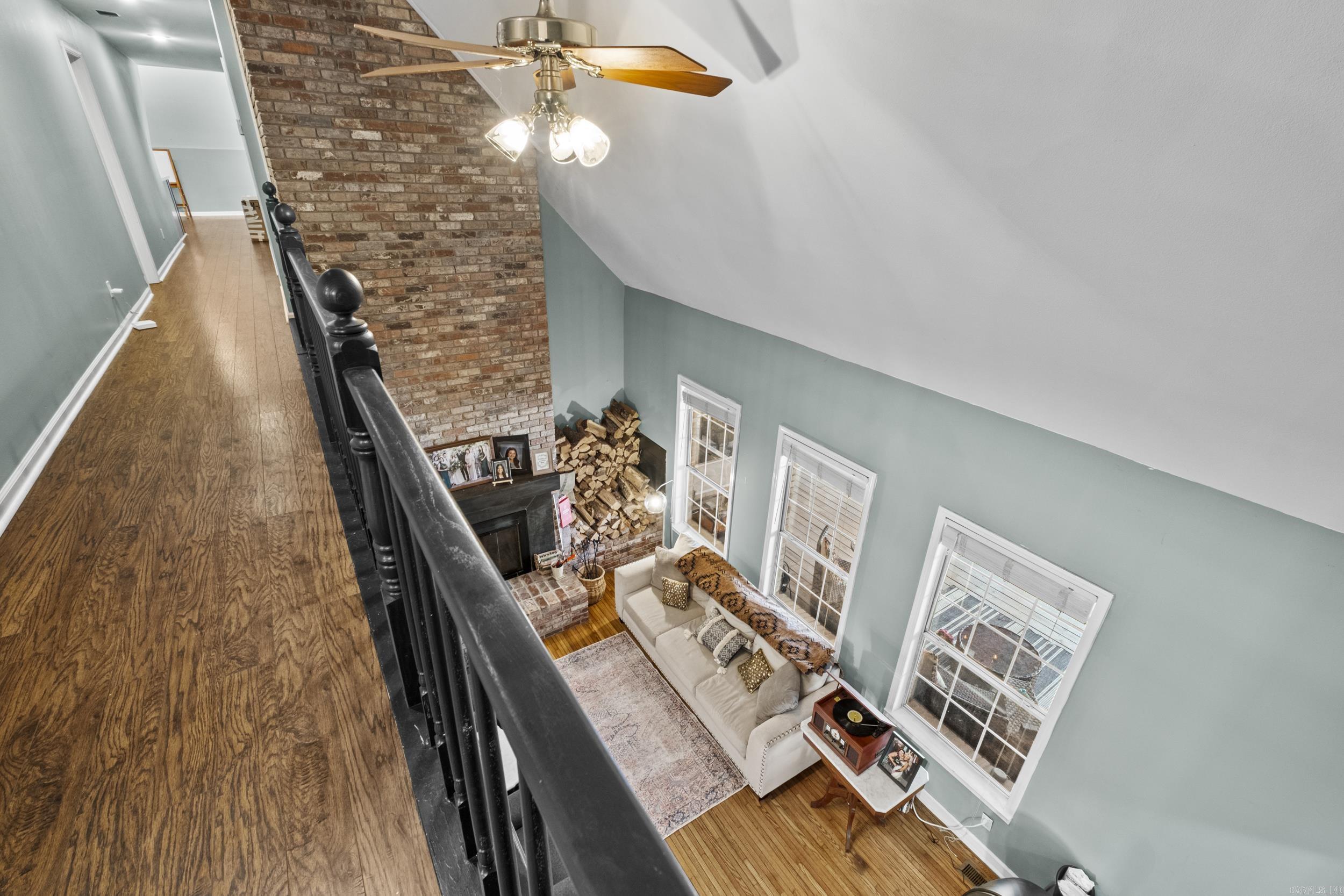 FOXWOOD J - Residential