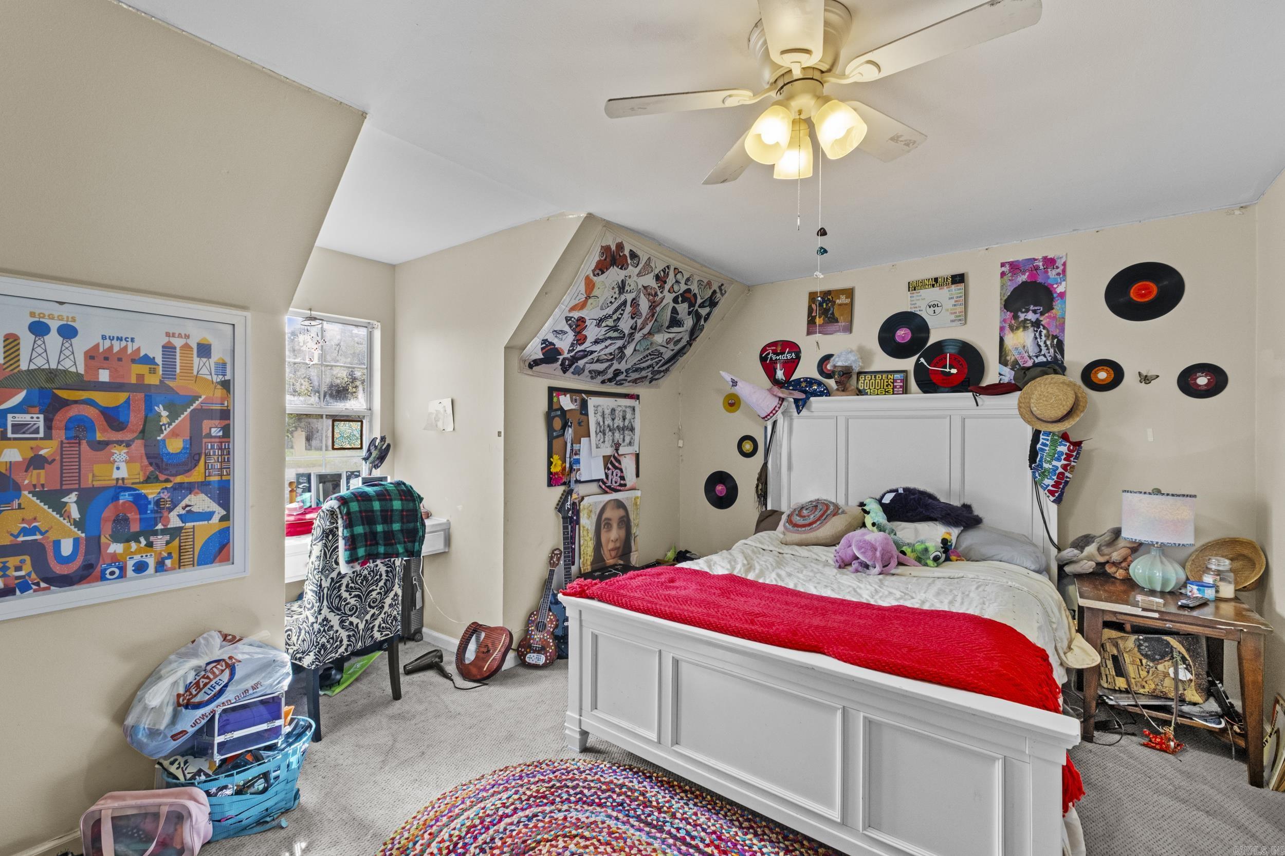 FOXWOOD J - Residential