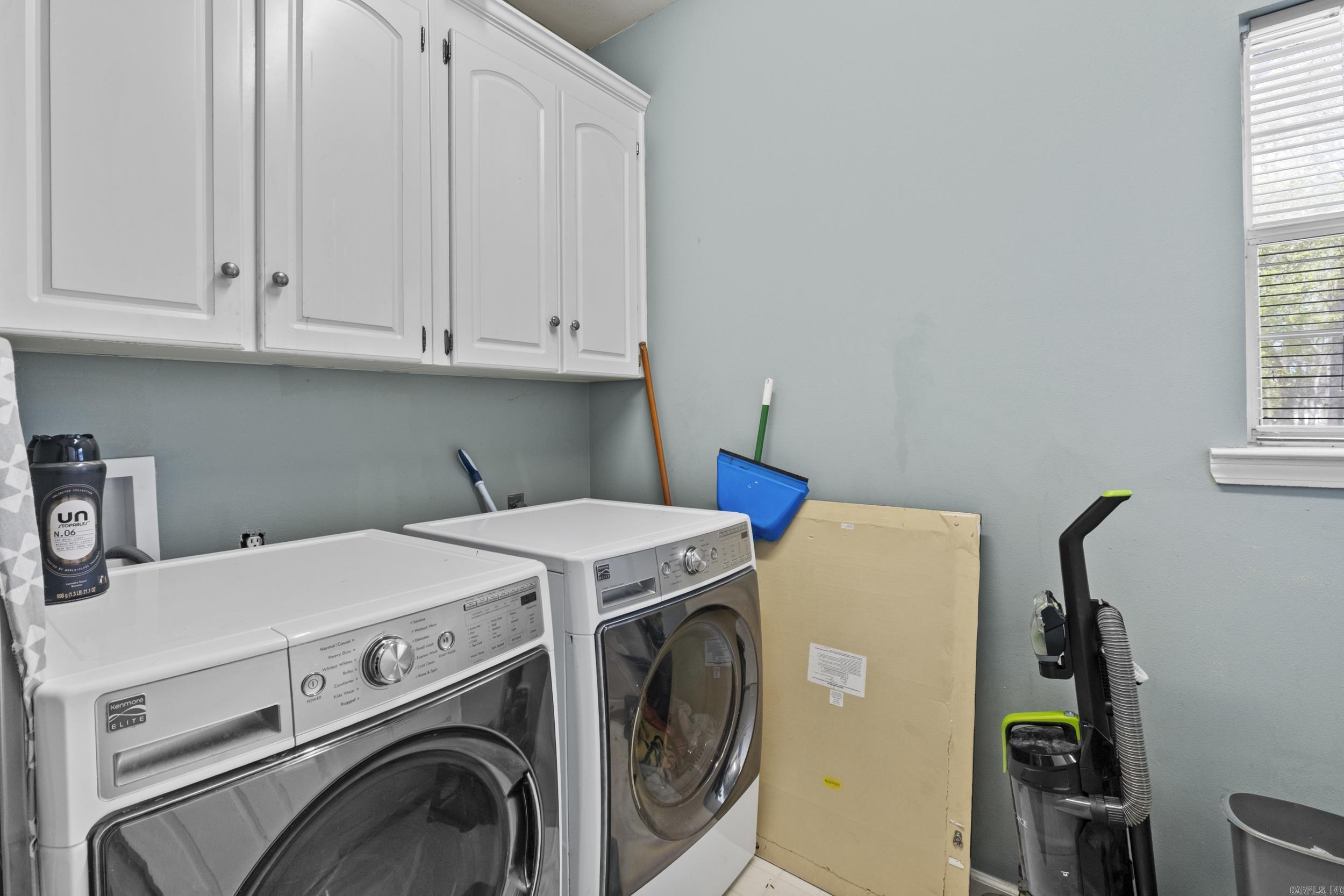 FOXWOOD J - Residential