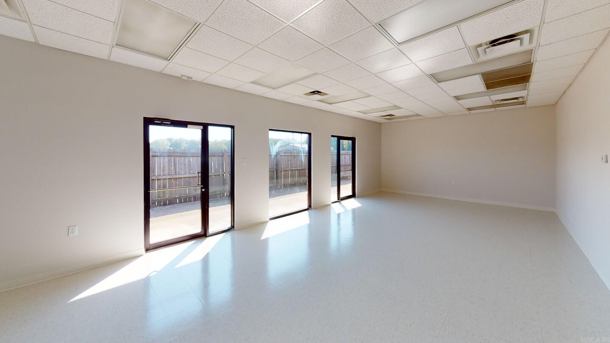 South Main Commercial Park - Commercial Sale