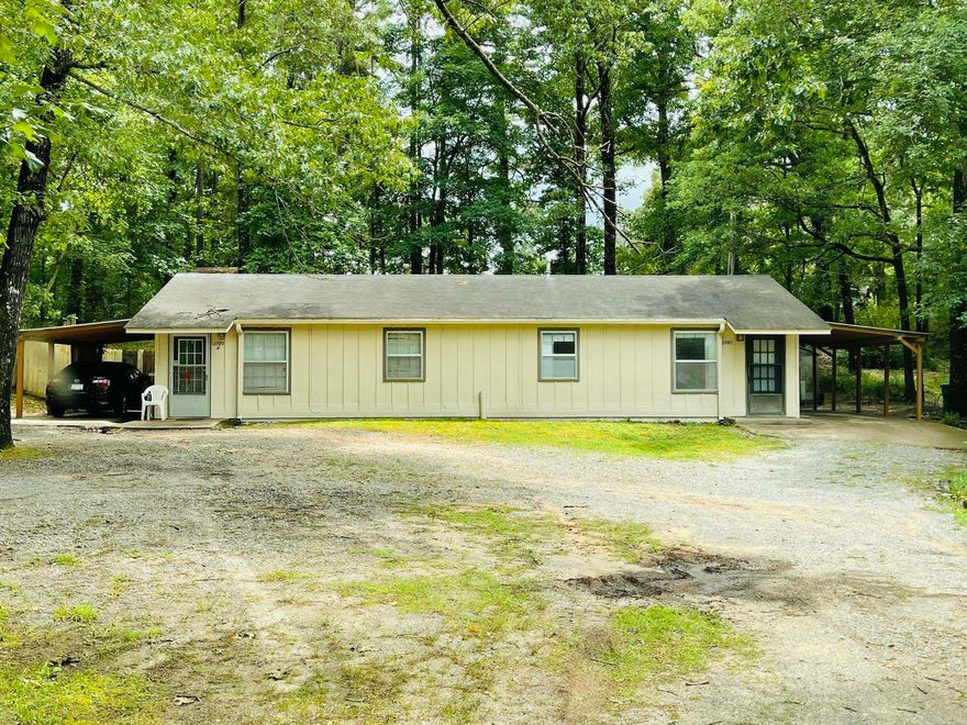 Good investment opportunity! 2 bedrooms, 1 full bath in each unit.  Central air and gas heat.