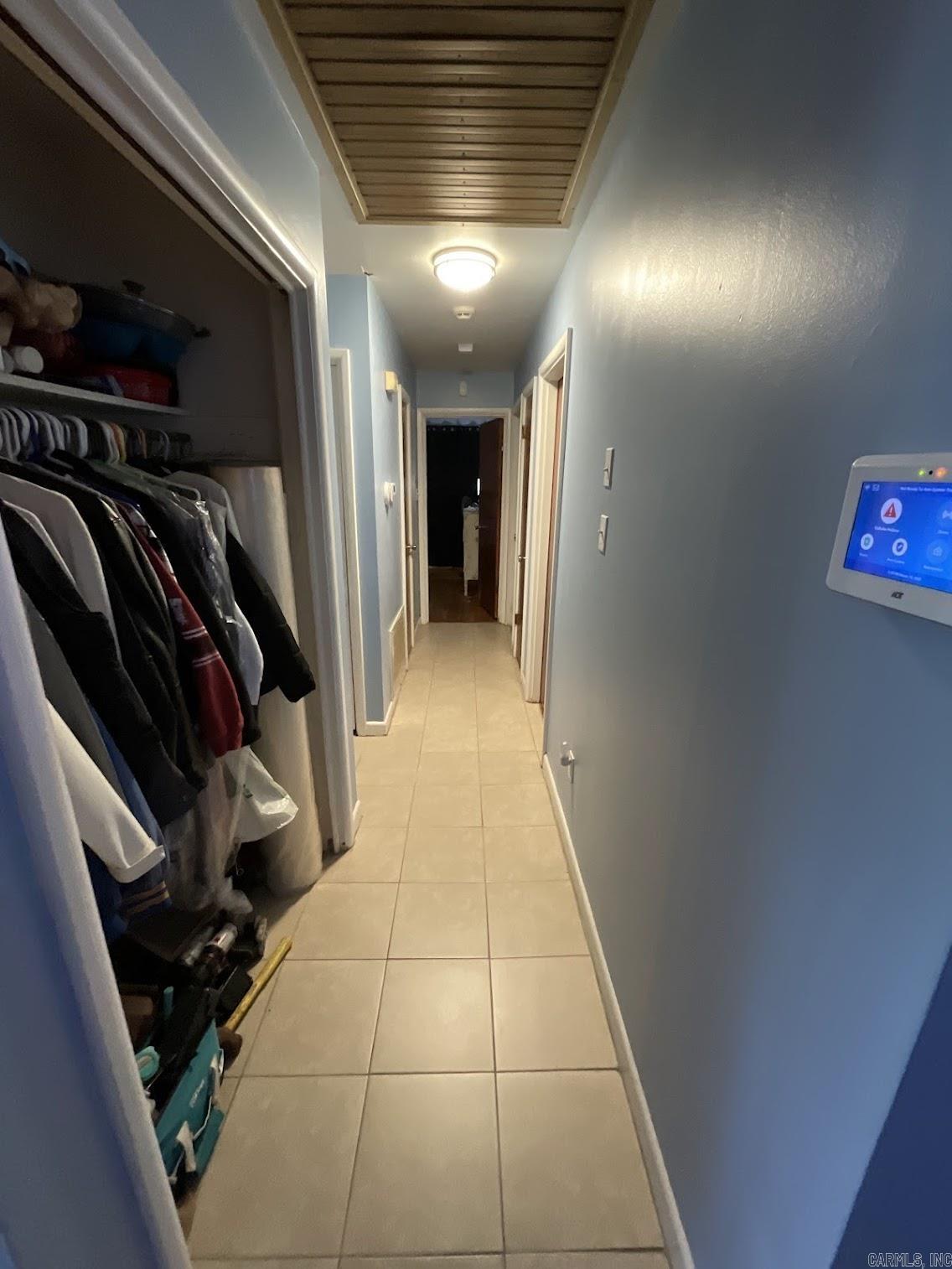 INDIAN HILLS - Residential