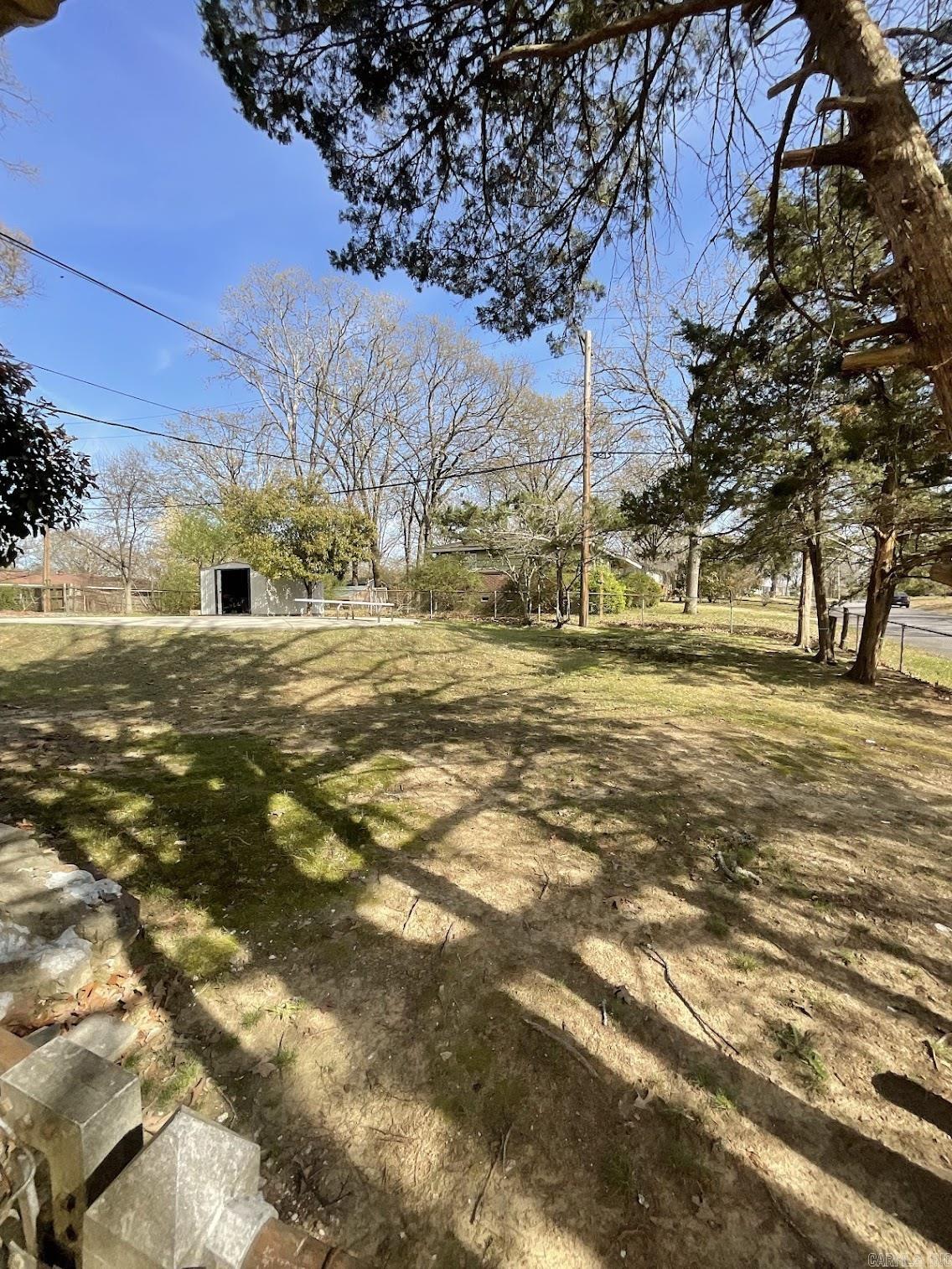 INDIAN HILLS - Residential