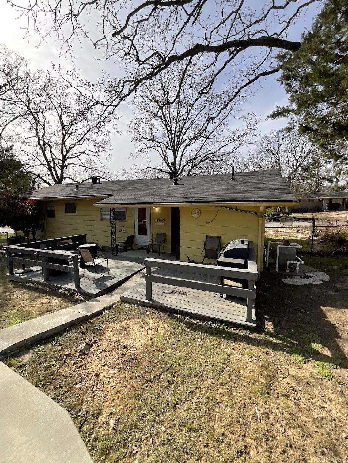 INDIAN HILLS - Residential