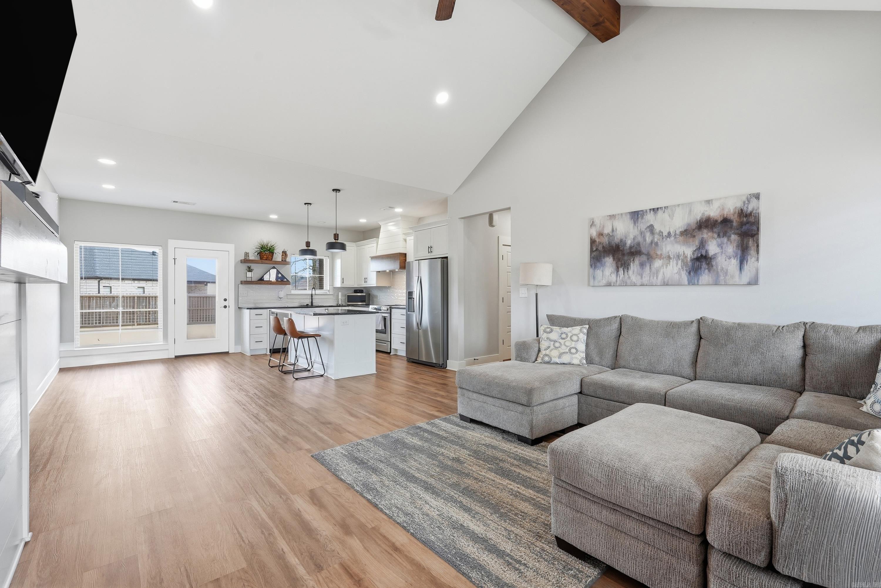 Easrt Meadow - Residential