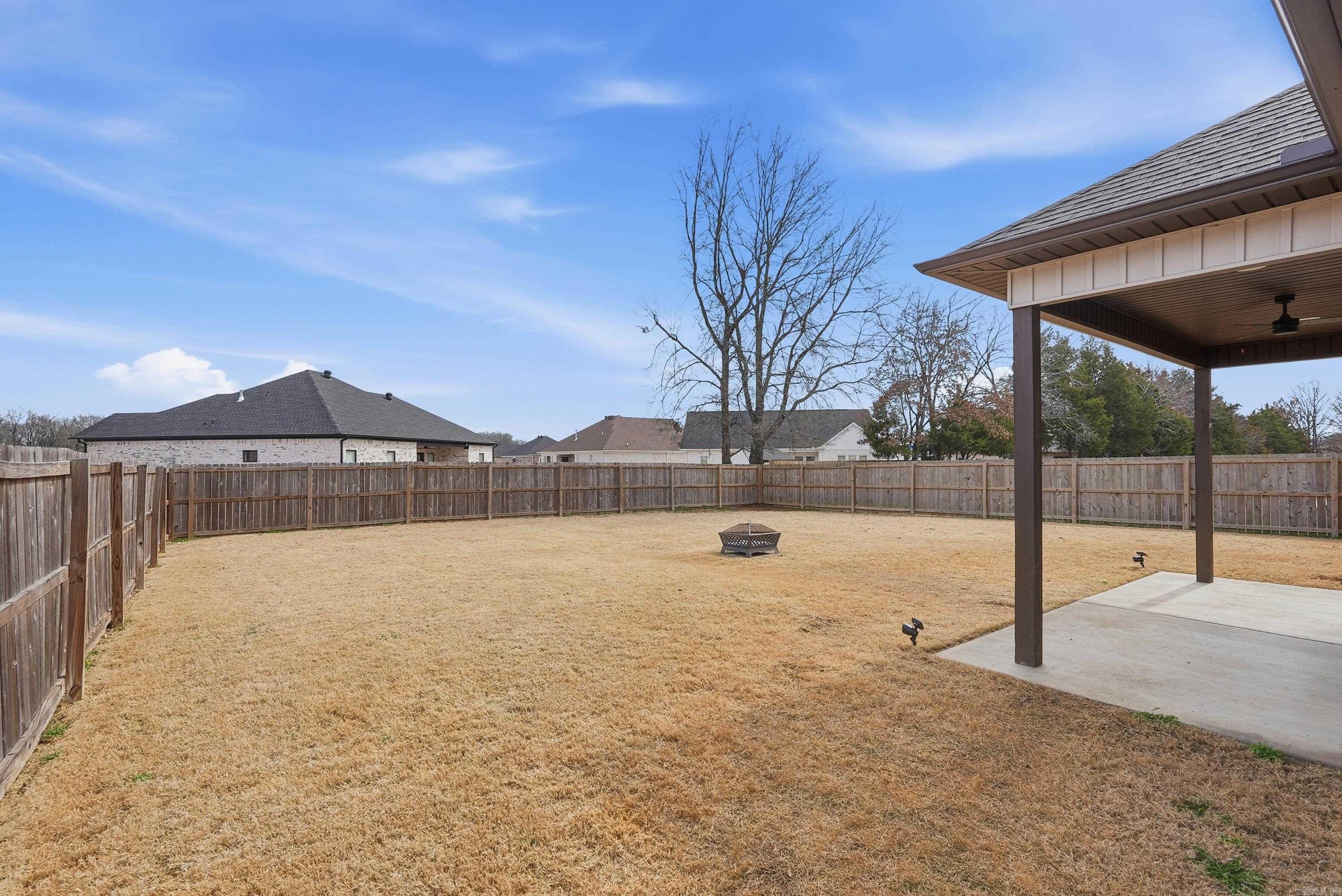 Easrt Meadow - Residential