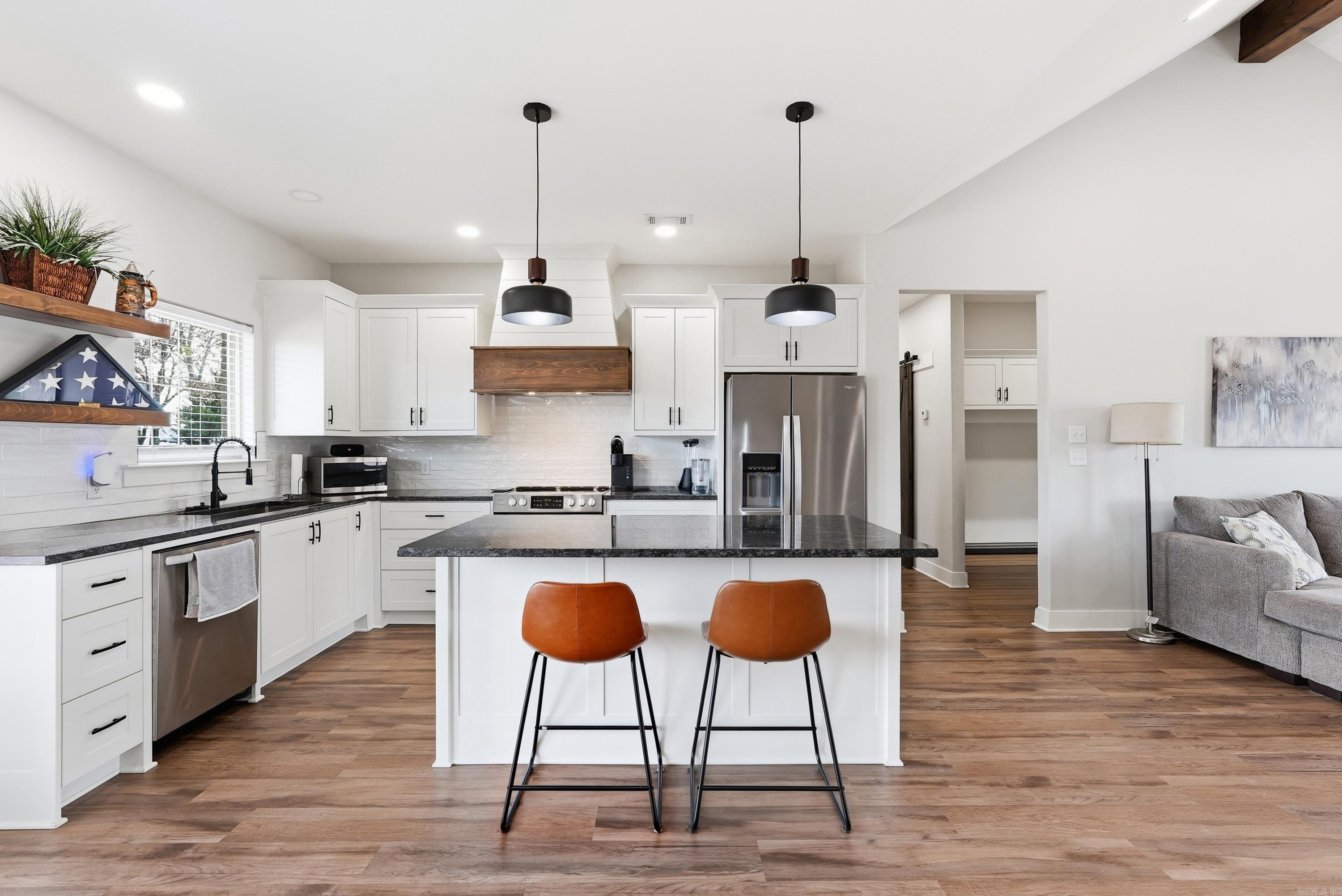 Easrt Meadow - Residential