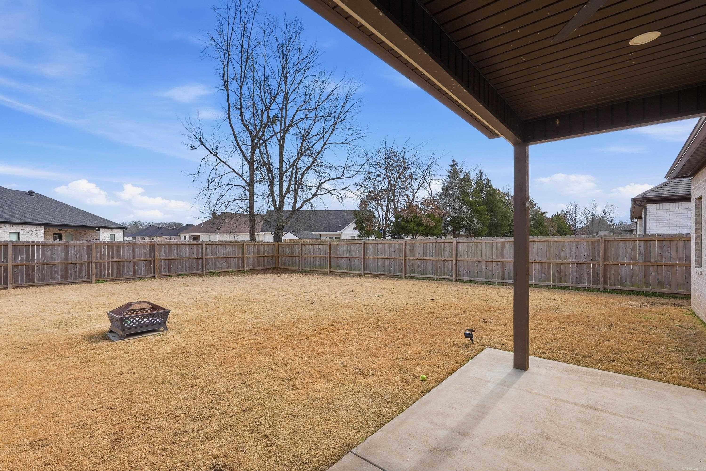 Easrt Meadow - Residential