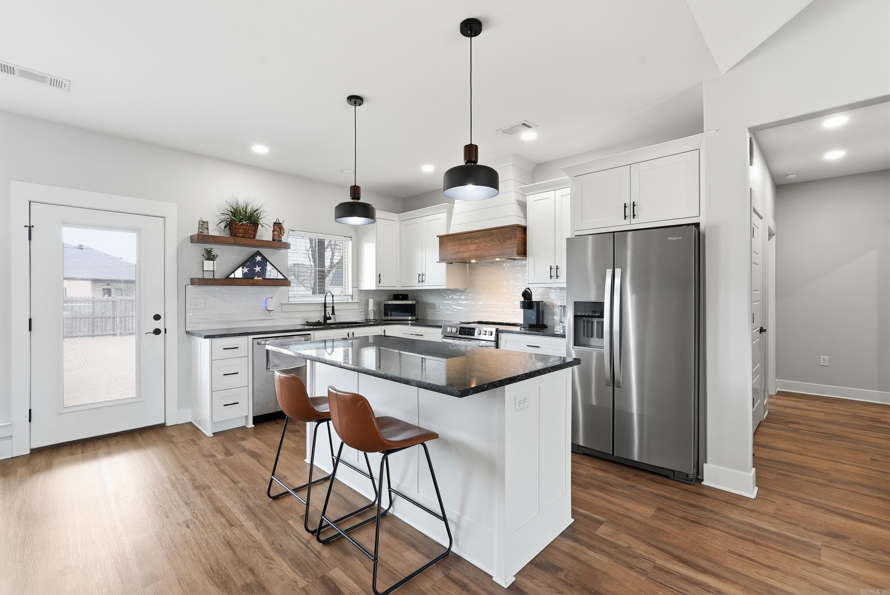 Easrt Meadow - Residential