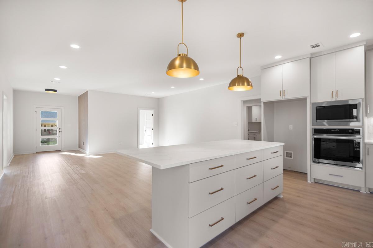 HIDDEN CREEK ADDN - Residential