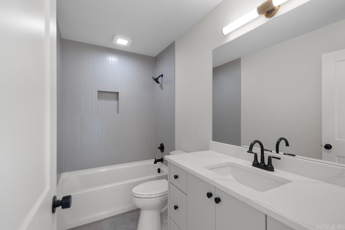 HIDDEN CREEK ADDN - Residential