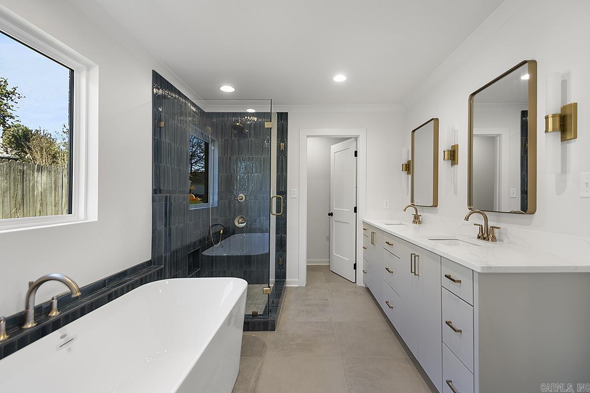 HIDDEN CREEK ADDN - Residential