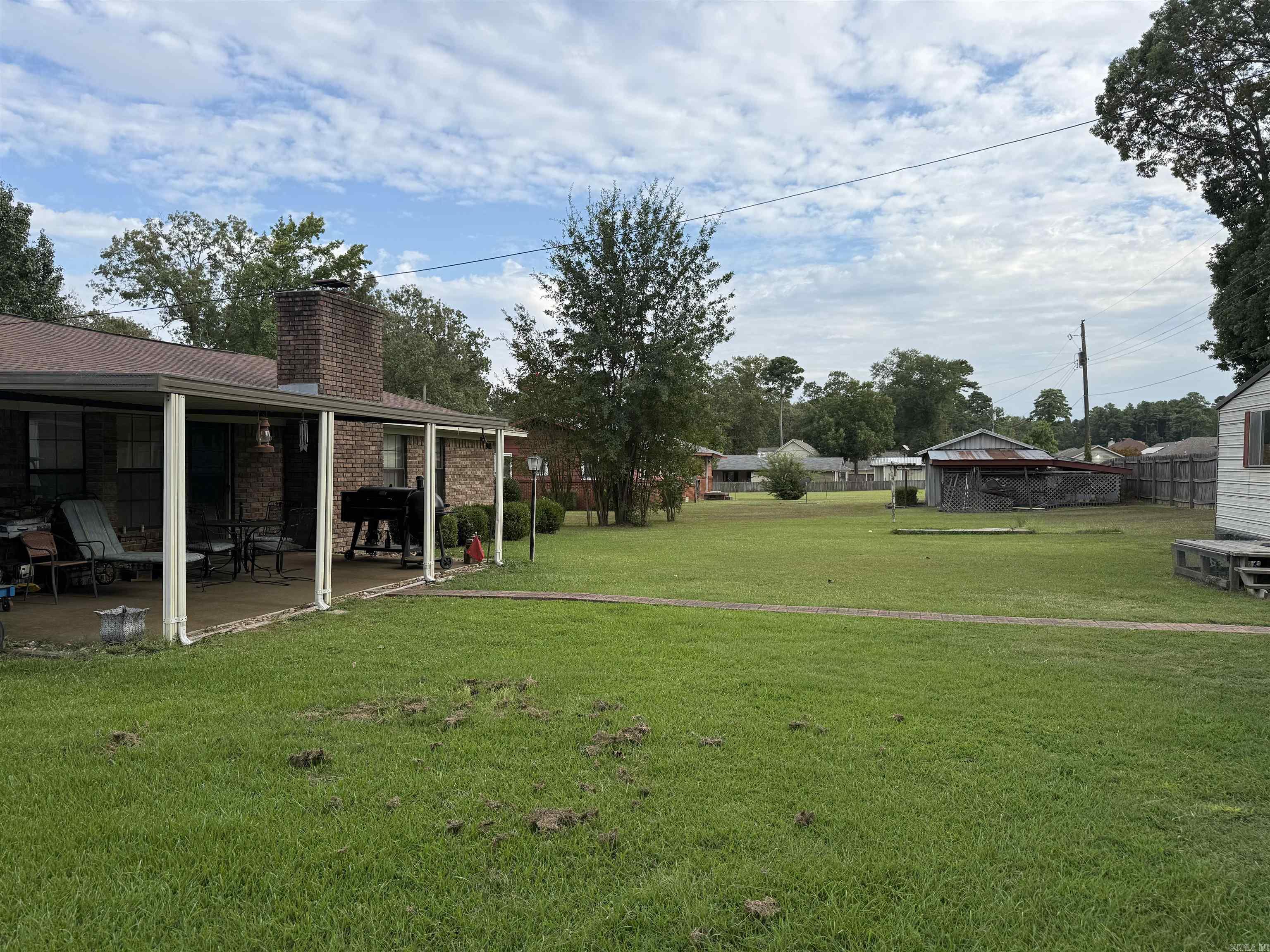 MCNEW RLTY CO ADD - Residential