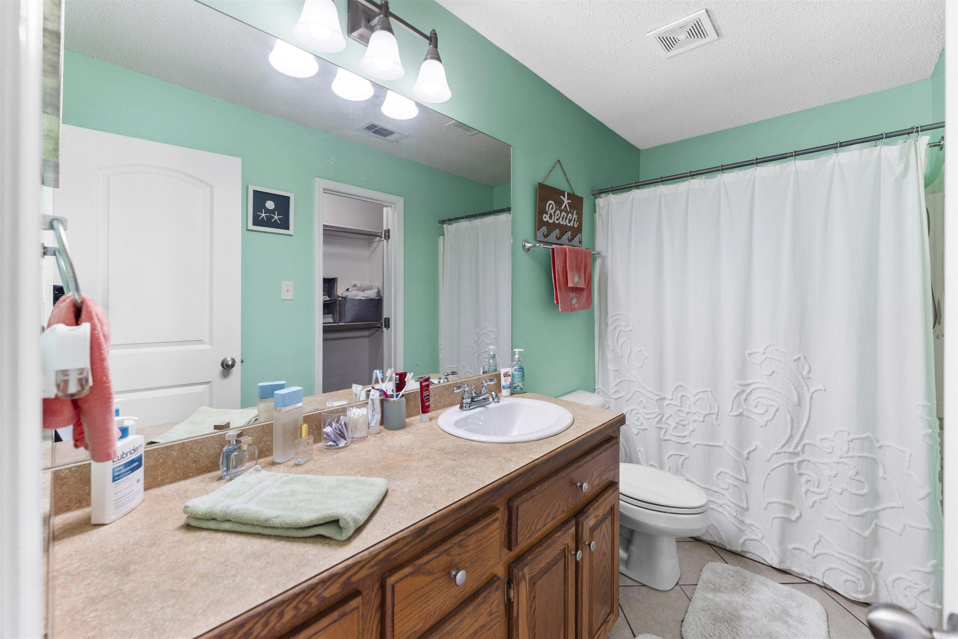 THE MEADOWS @ CENTENNIAL VALLEY - Residential