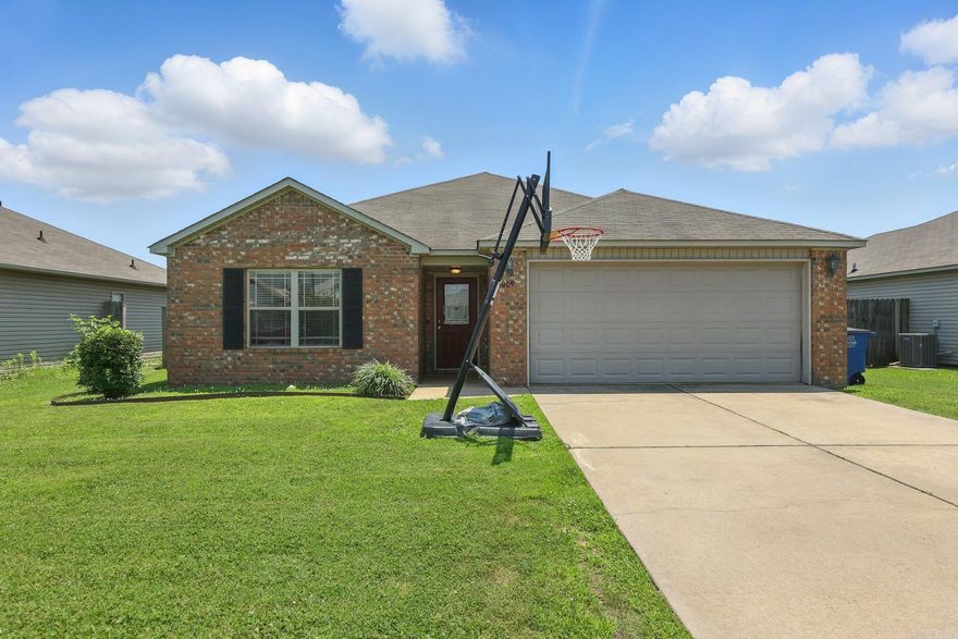 Welcome to 1009 Anemone Drive in North Little Rock! This charming home boasts brand-new granite countertops, sleek new cabinets, and fresh flooring throughout—featuring a mix of durable laminate and stylish tile with elegant inlays. Not to mention a new A/C unit added in 2023. This gem combines modern upgrades with a cozy feel, perfect for making memories. Don’t miss out on this move-in ready delight!