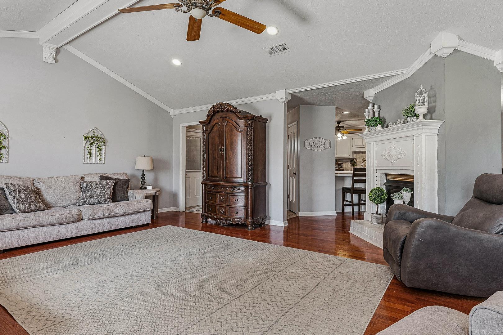 BIRCHWOOD - Residential