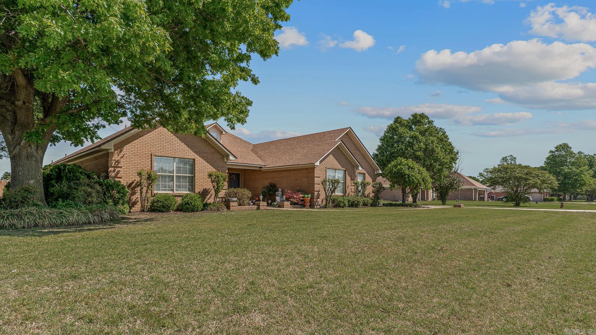 BIRCHWOOD - Residential