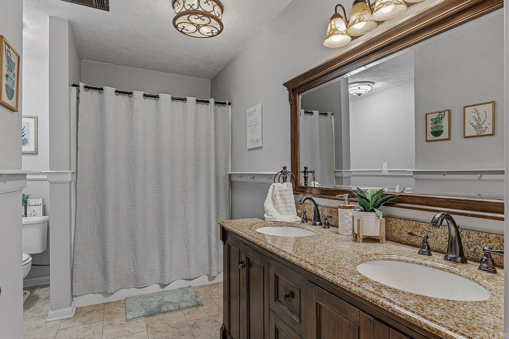 BIRCHWOOD - Residential