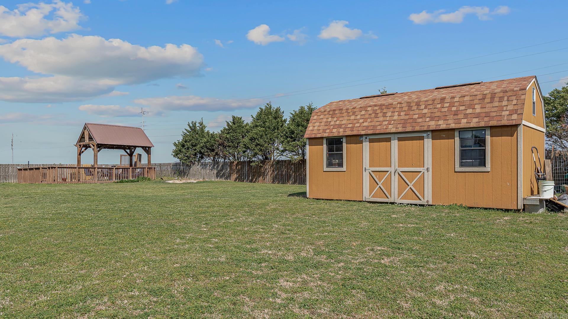 BIRCHWOOD - Residential