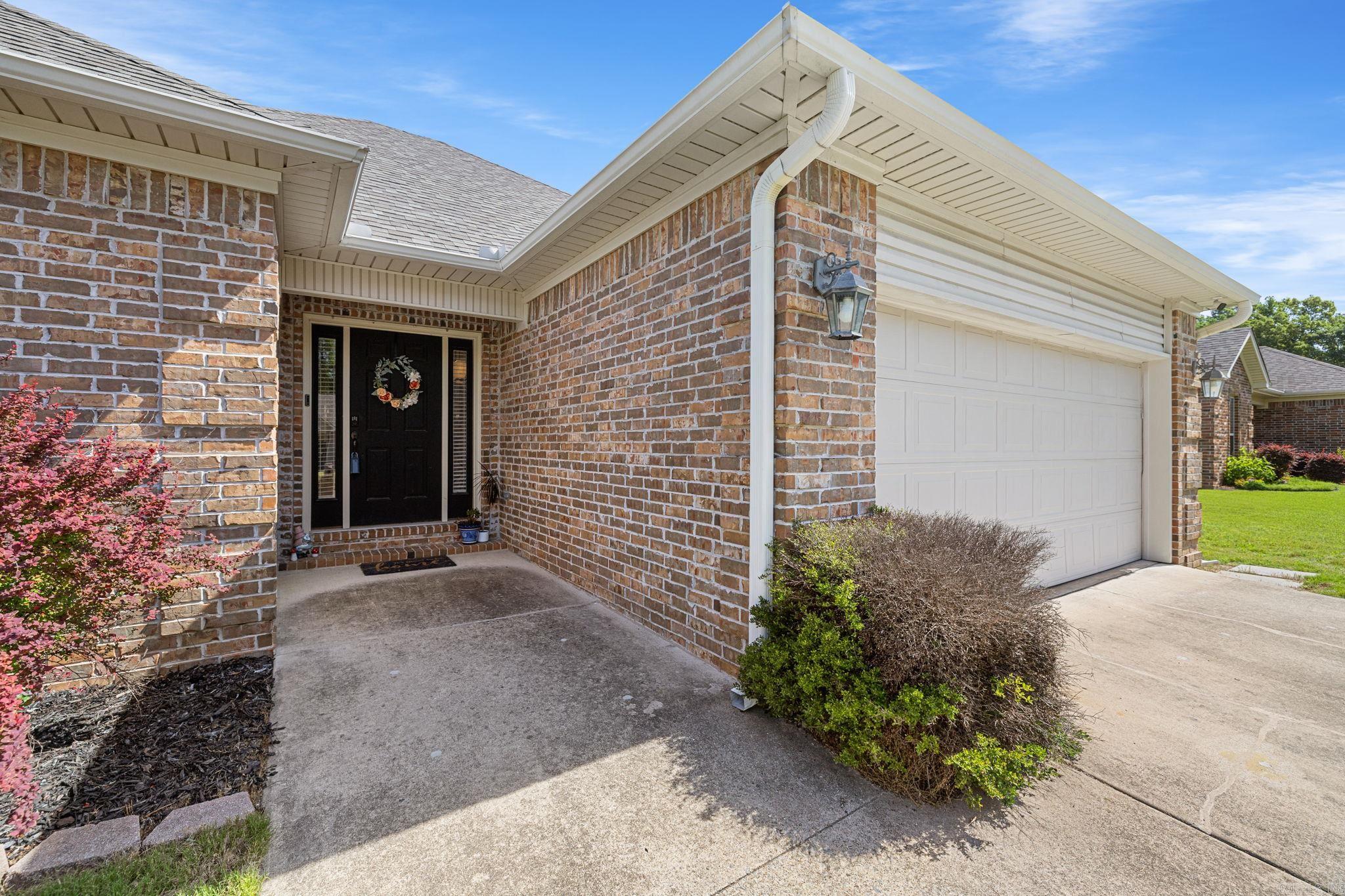 QUAPAW ESTATES - Residential