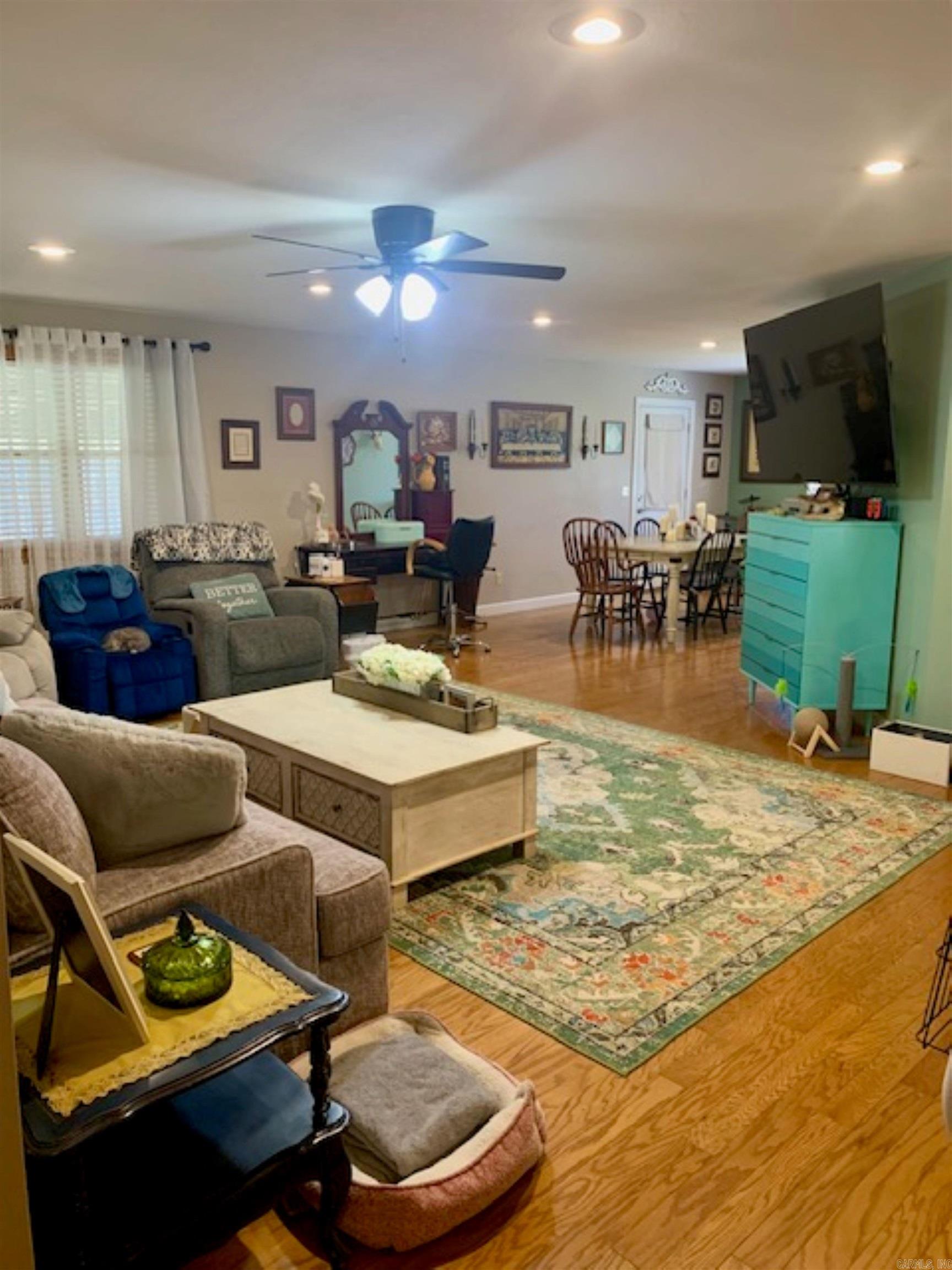 WHITEWATER - Residential
