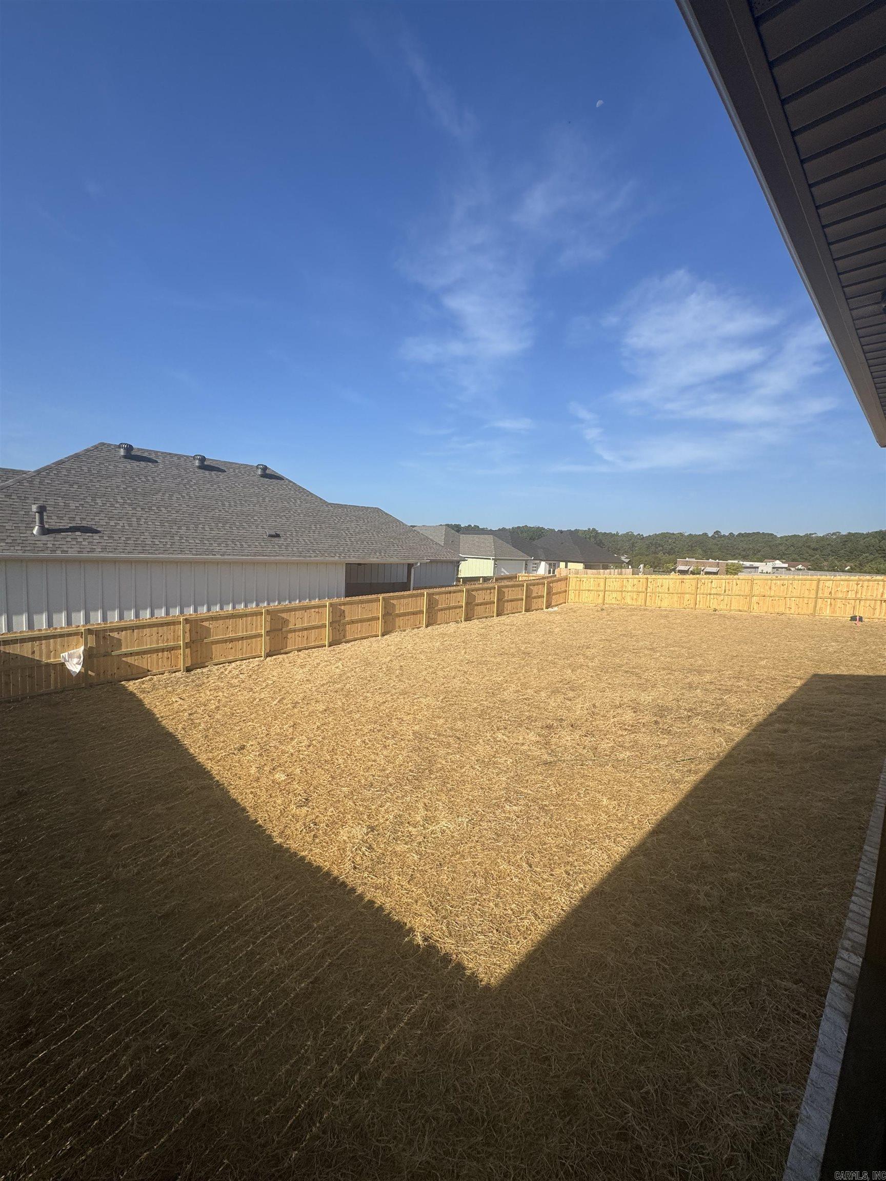 MIDTOWN BRYANT - Residential