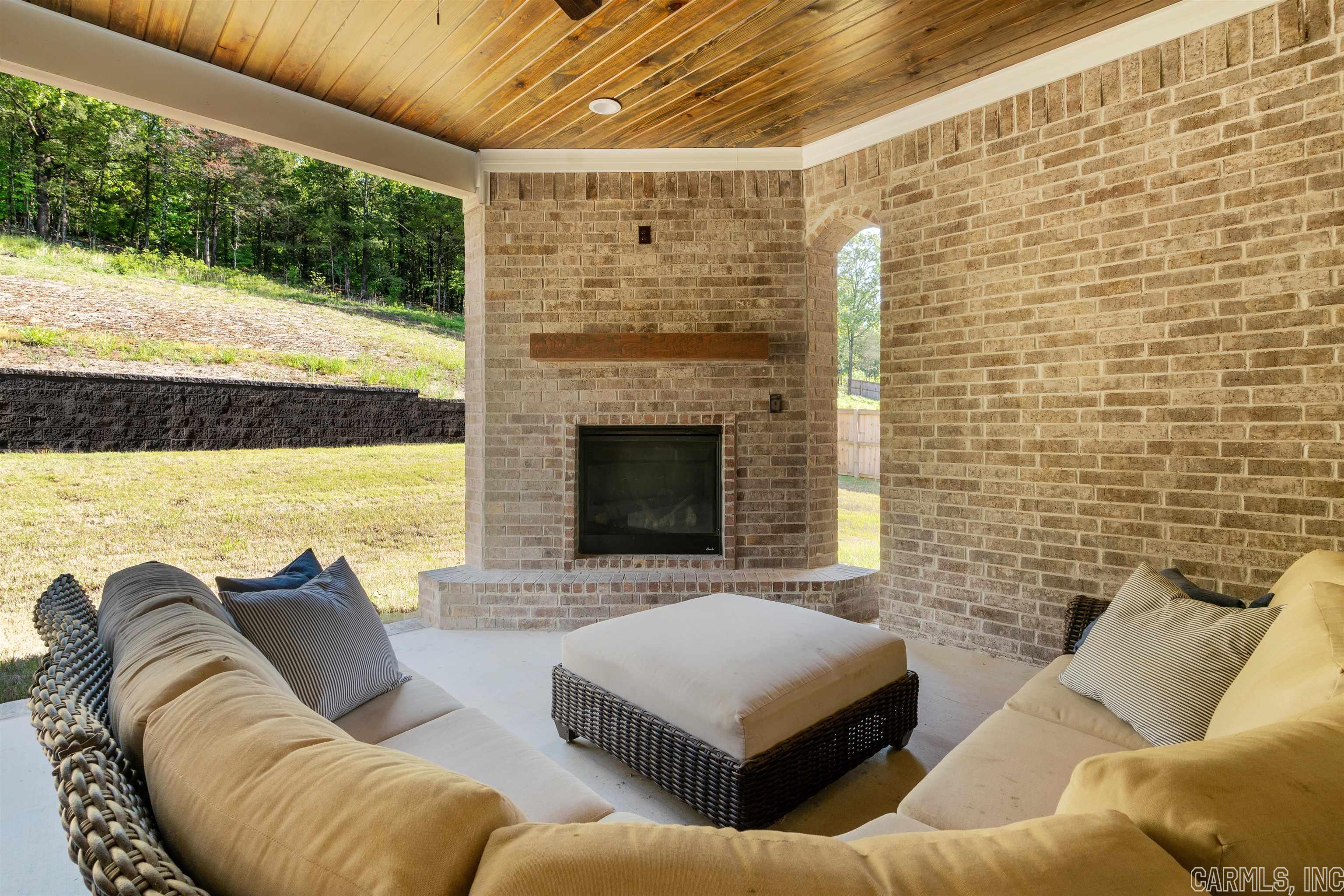 WEATHERSTONE - Residential