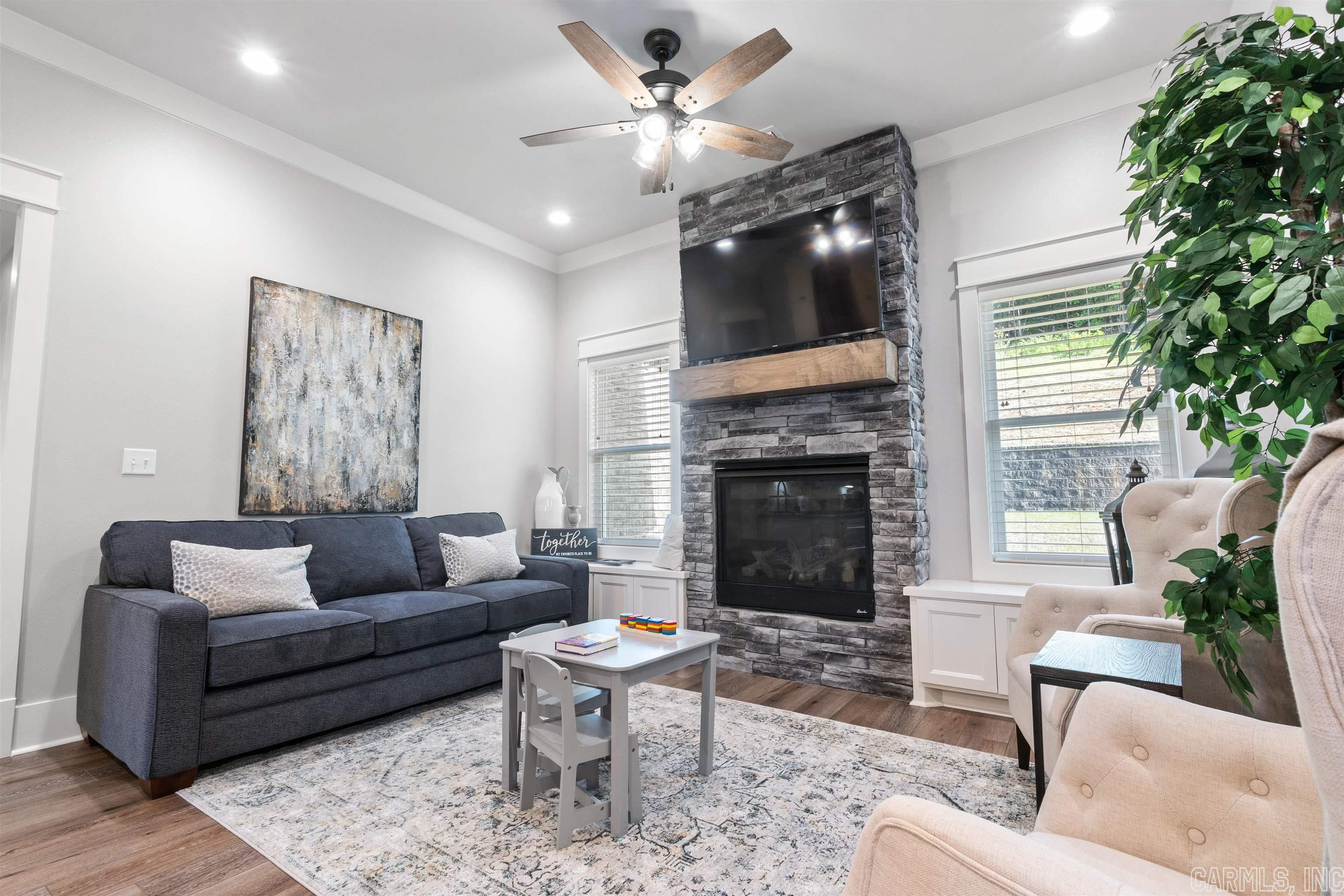 WEATHERSTONE - Residential