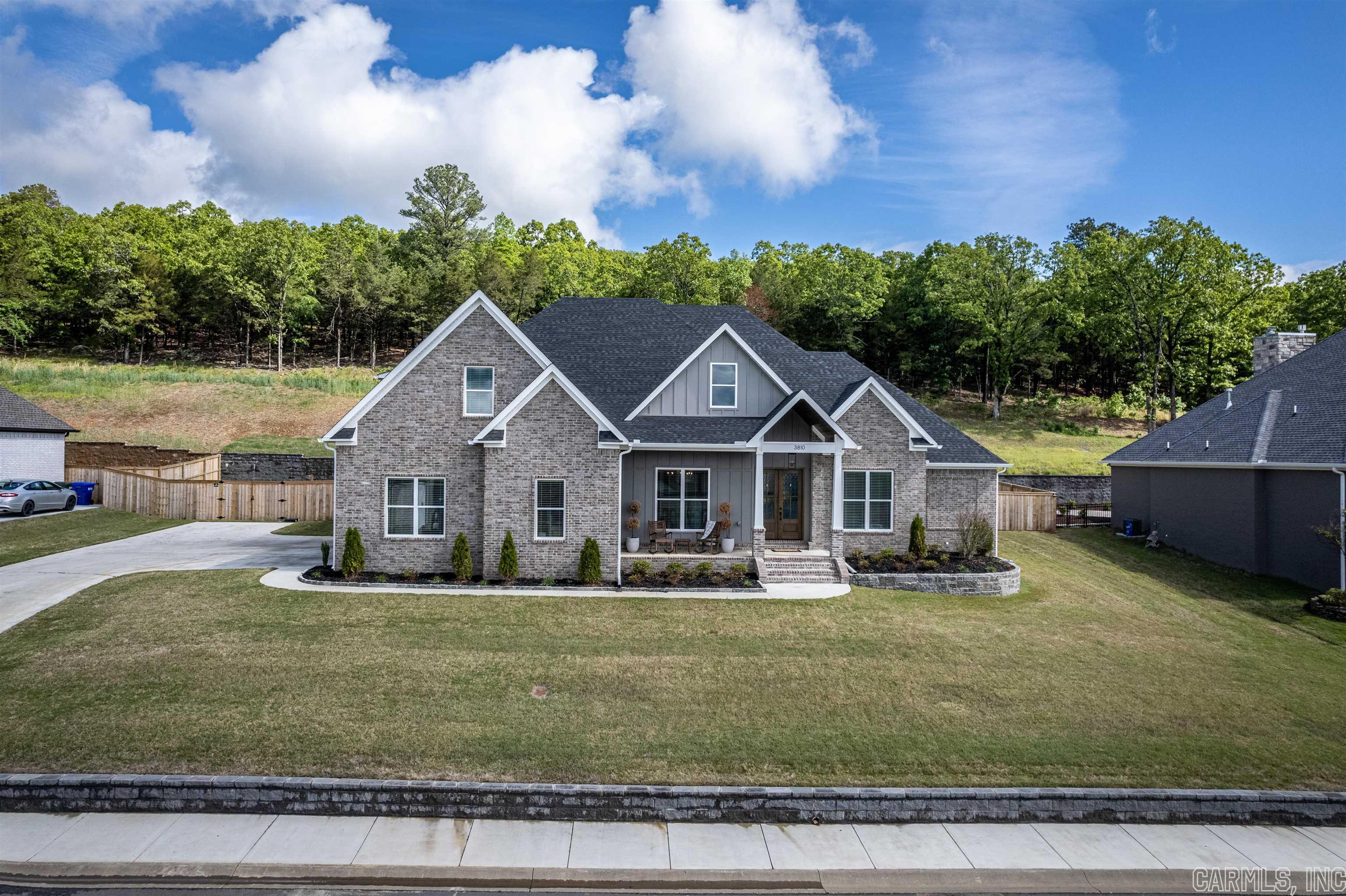 WEATHERSTONE - Residential