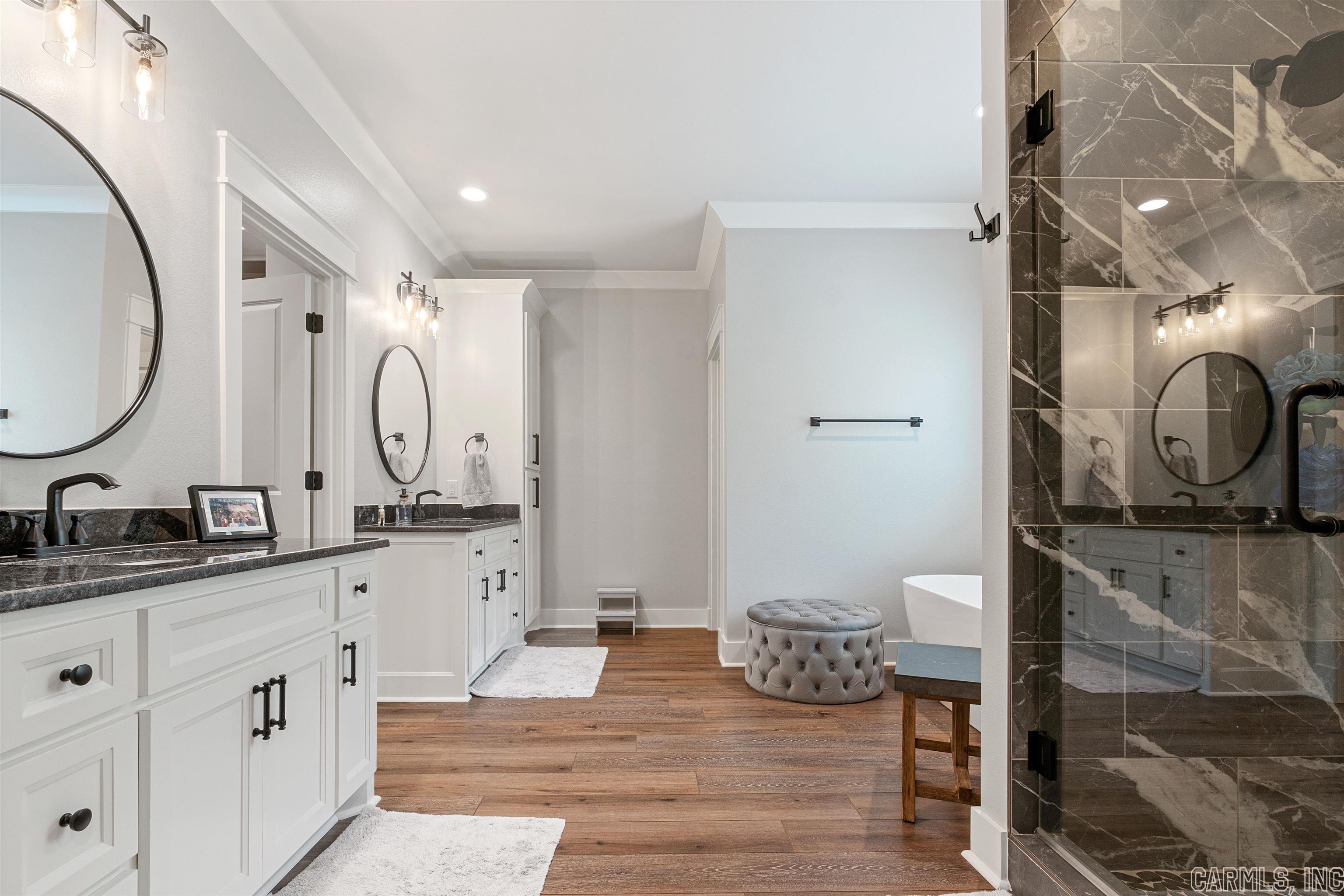 WEATHERSTONE - Residential