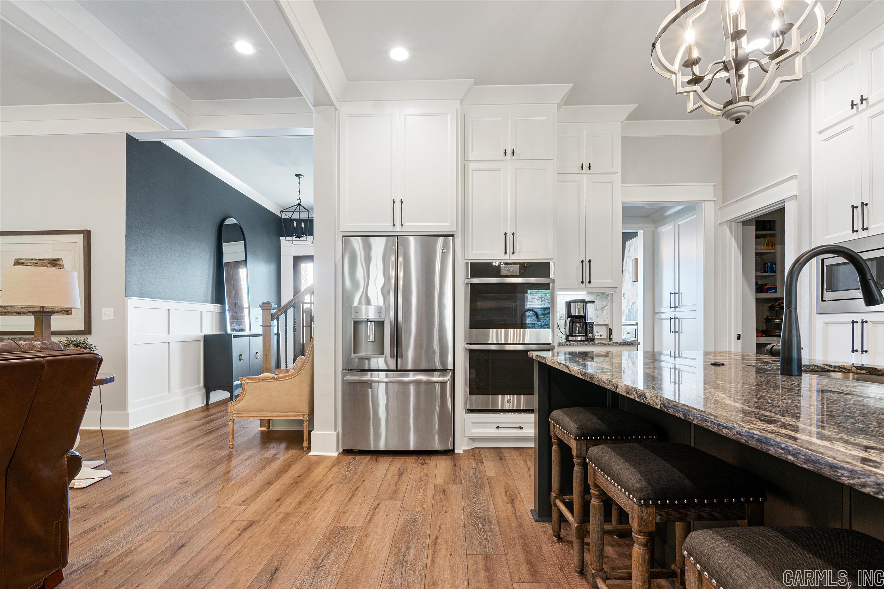WEATHERSTONE - Residential