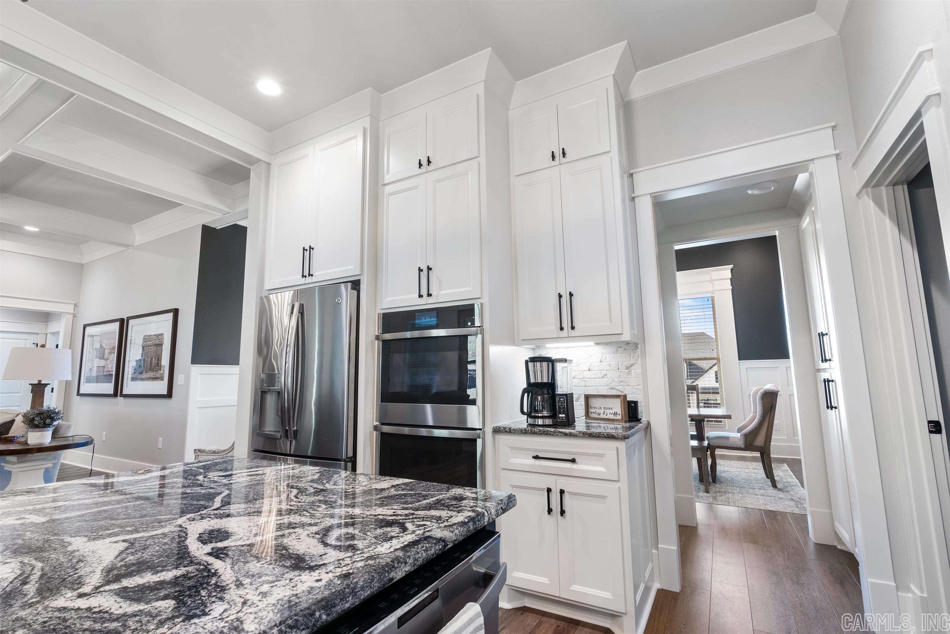 WEATHERSTONE - Residential