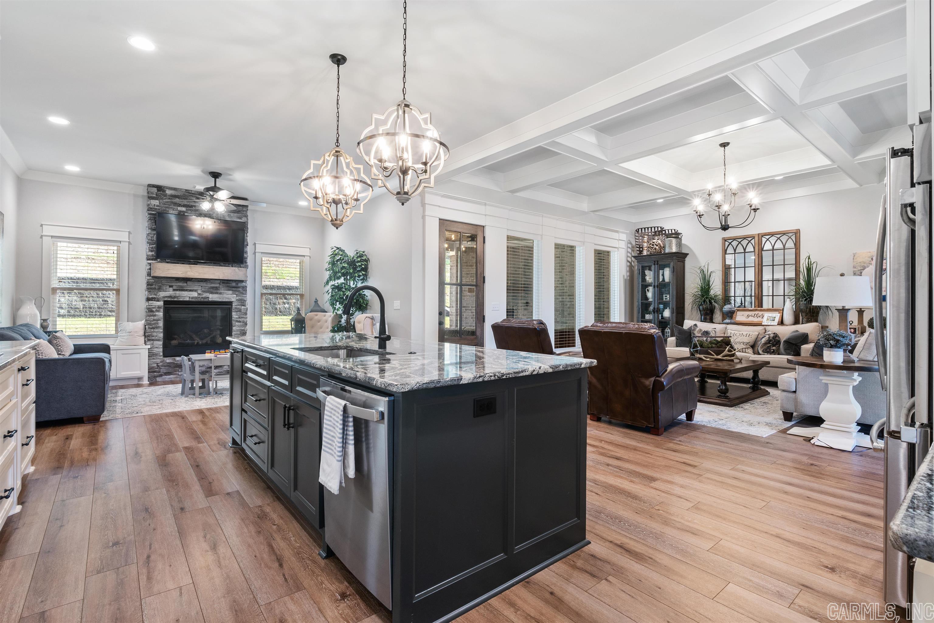 WEATHERSTONE - Residential